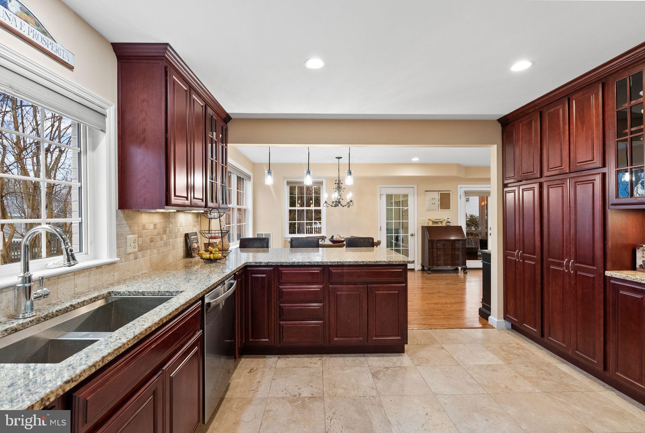 WOODACRES - Residential