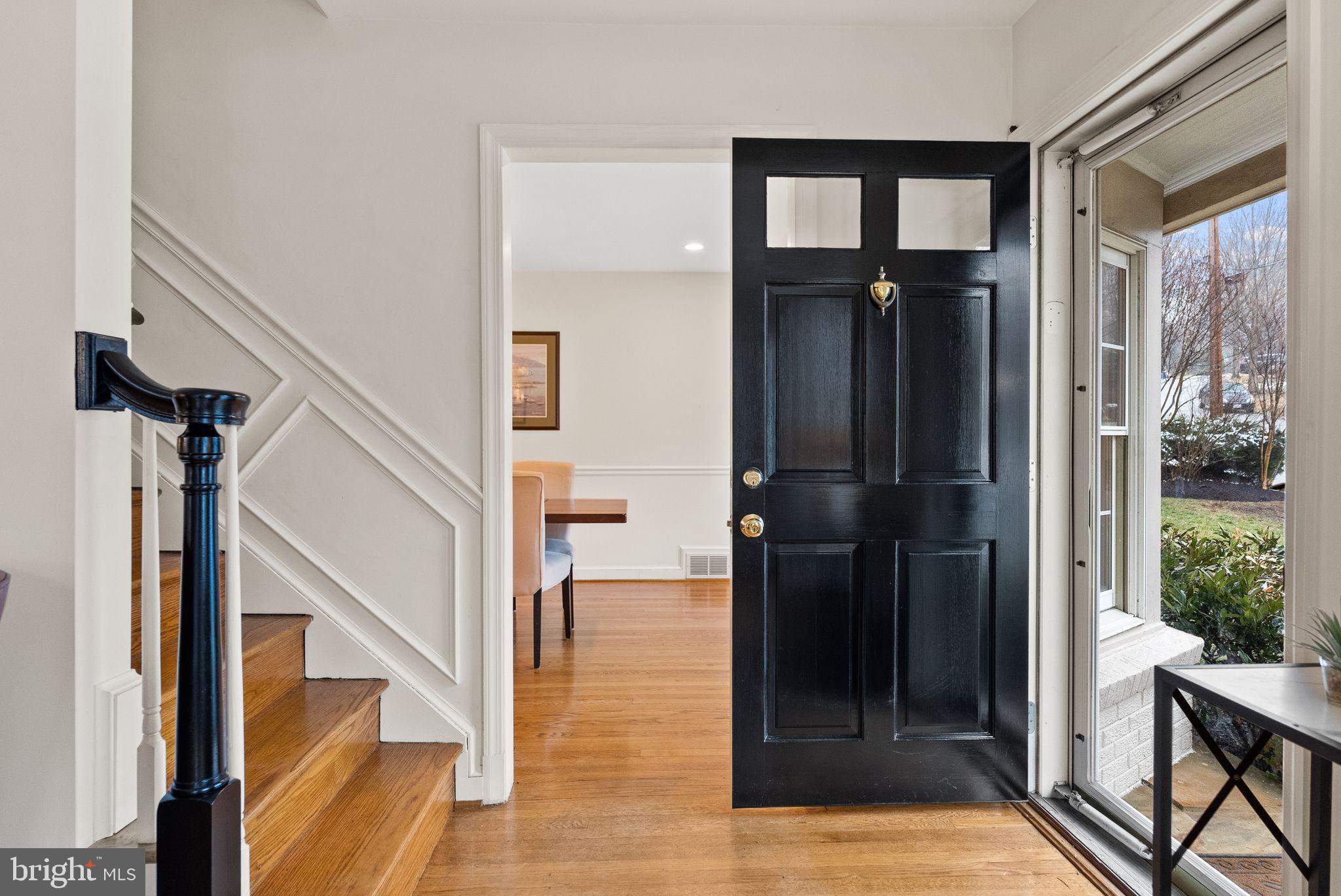 6019 WOODACRES DRIVE