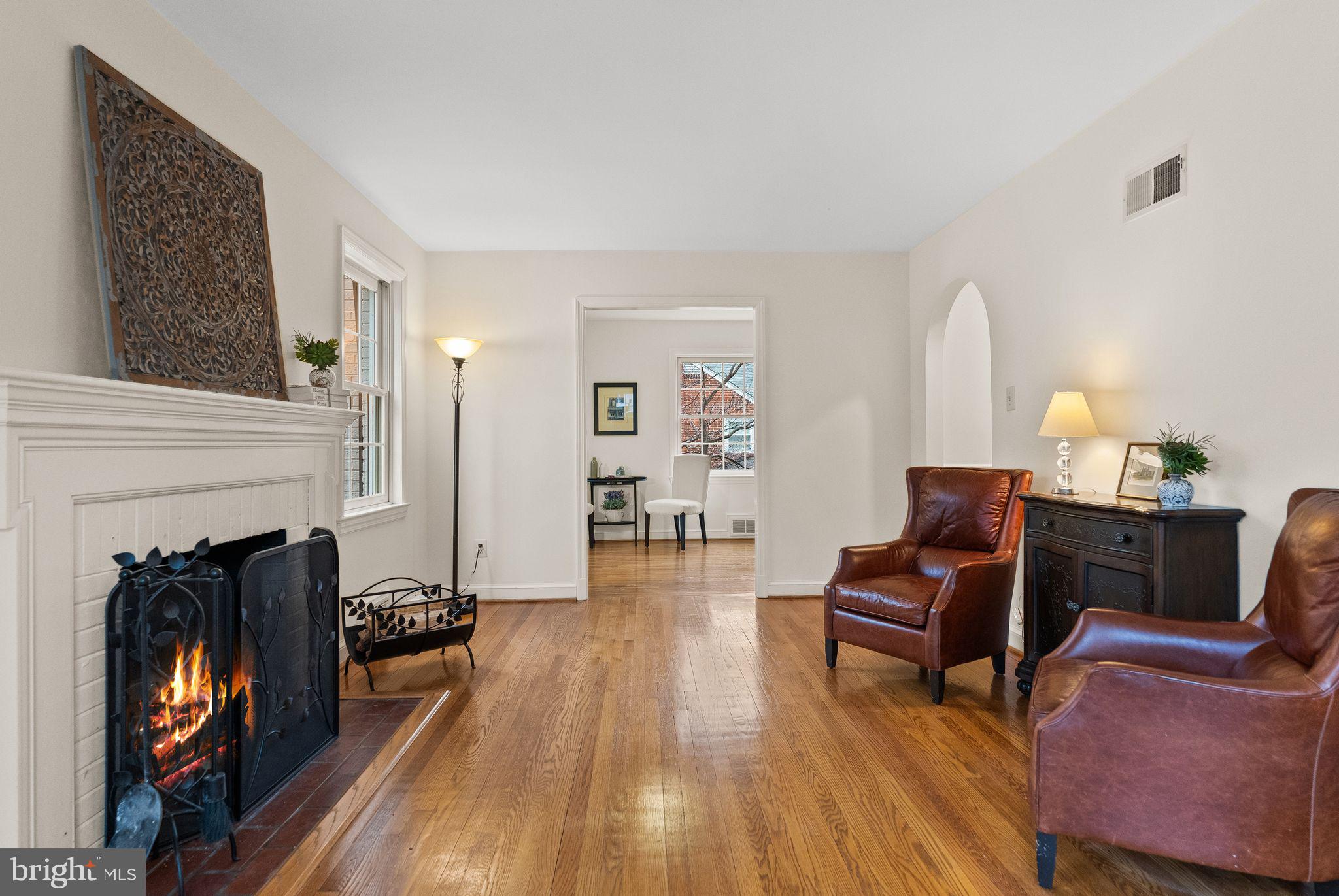 WOODACRES - Residential