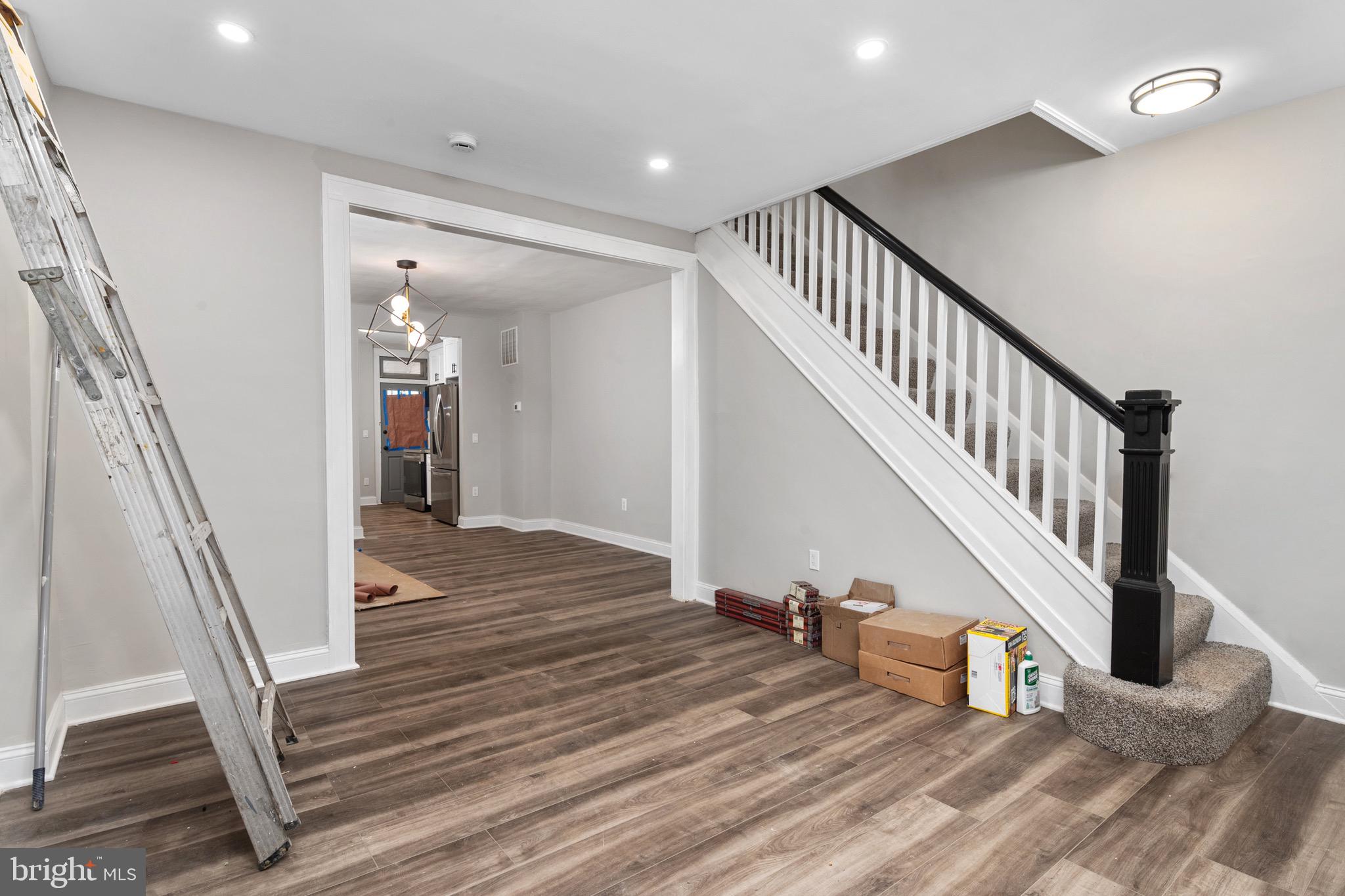 BELAIR-EDISON - Residential Lease