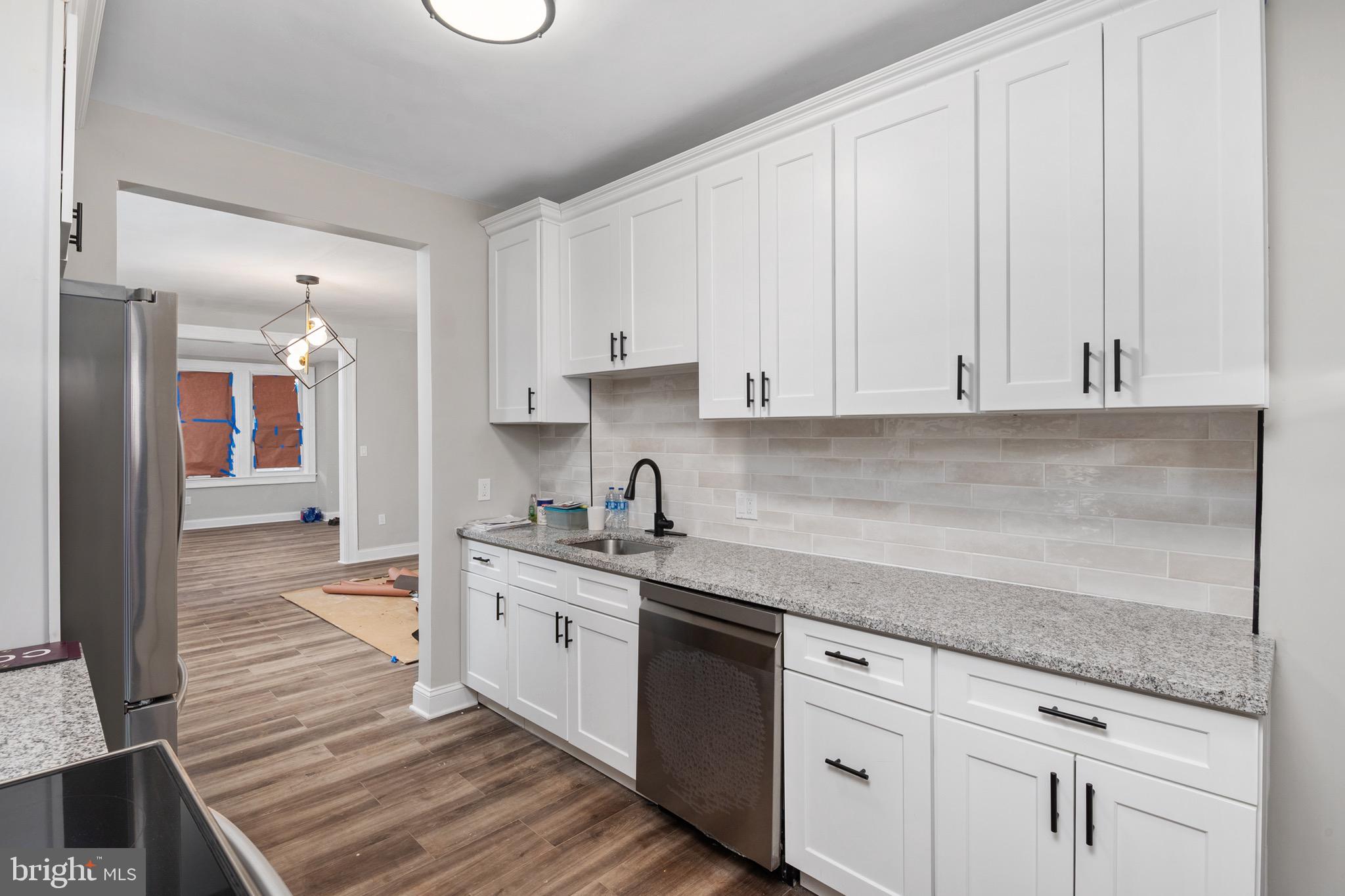 BELAIR-EDISON - Residential Lease