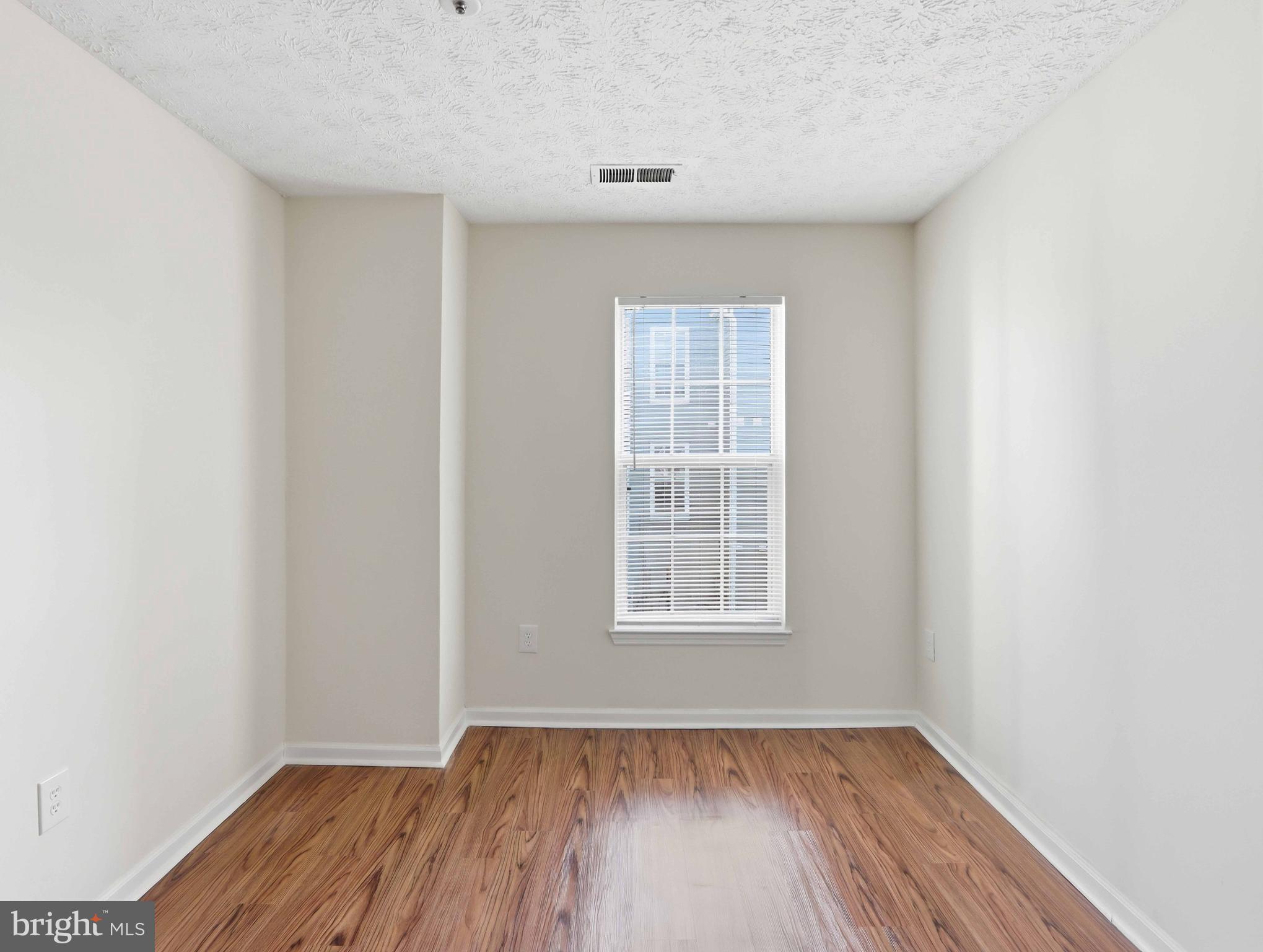 ROCKBURN COMMONS - Residential