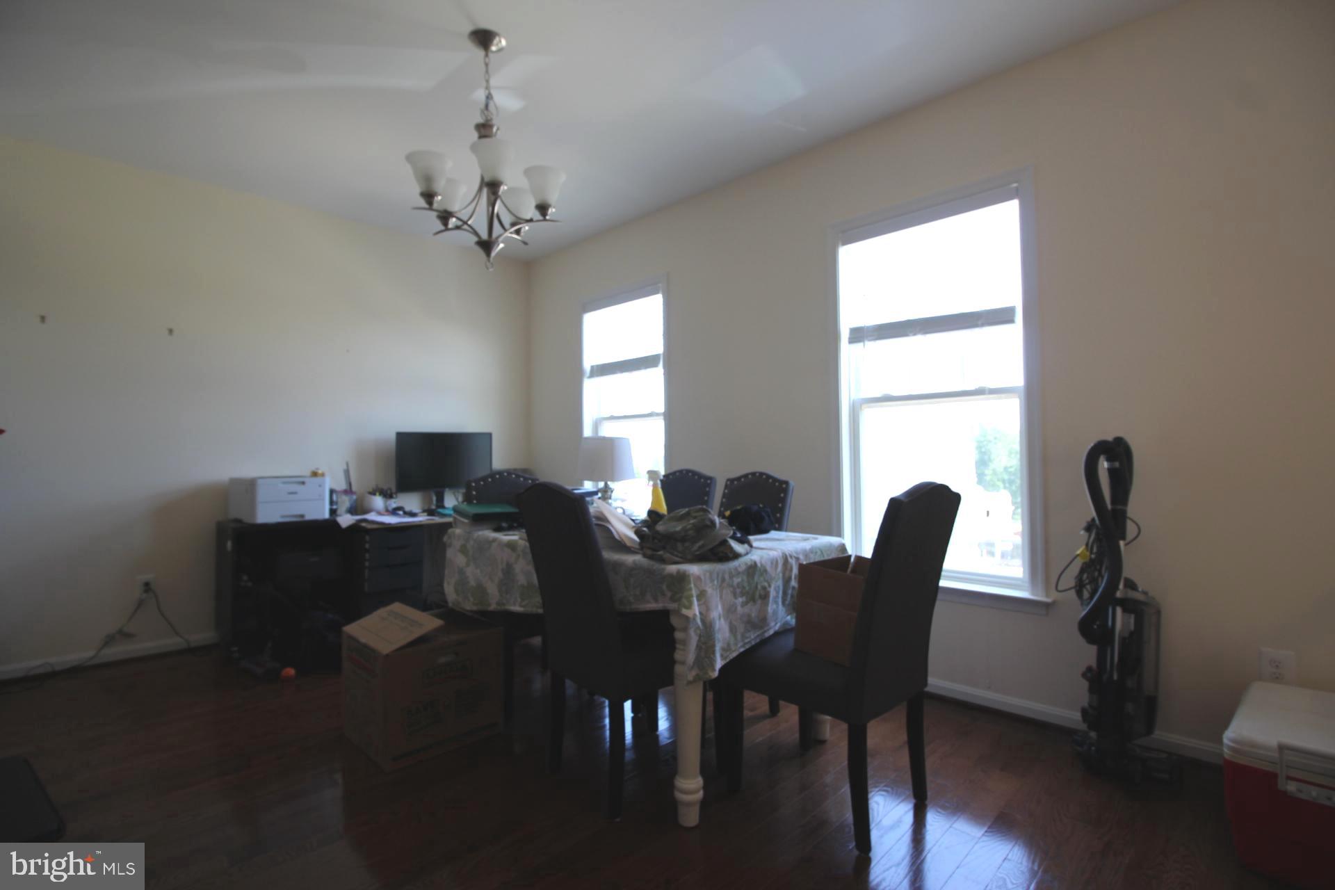 DAWKINS RIDGE - Residential Lease