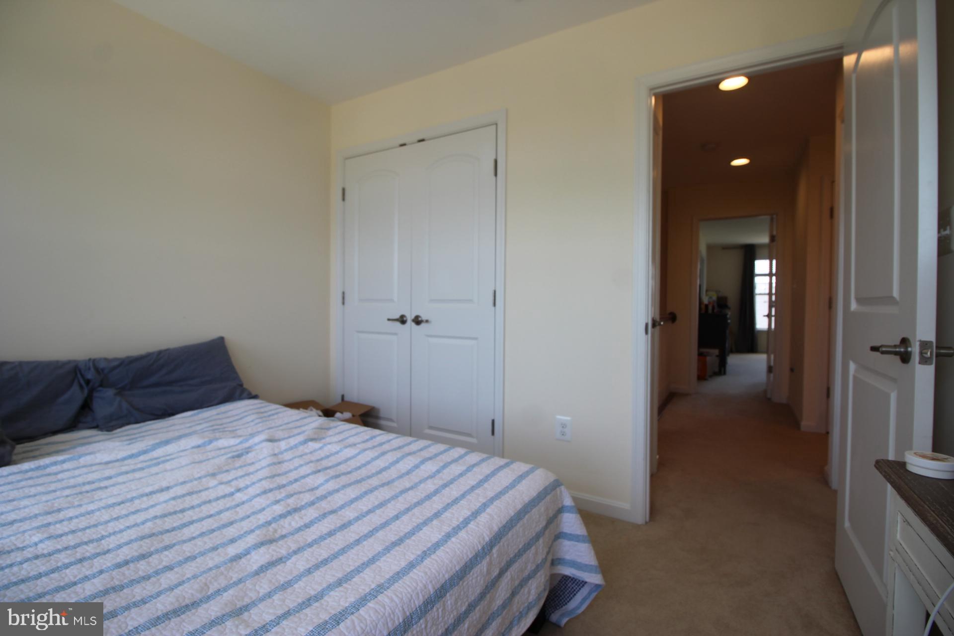 DAWKINS RIDGE - Residential Lease