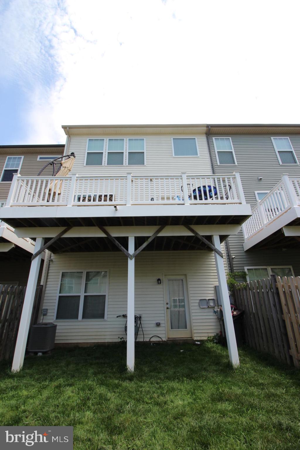 DAWKINS RIDGE - Residential Lease