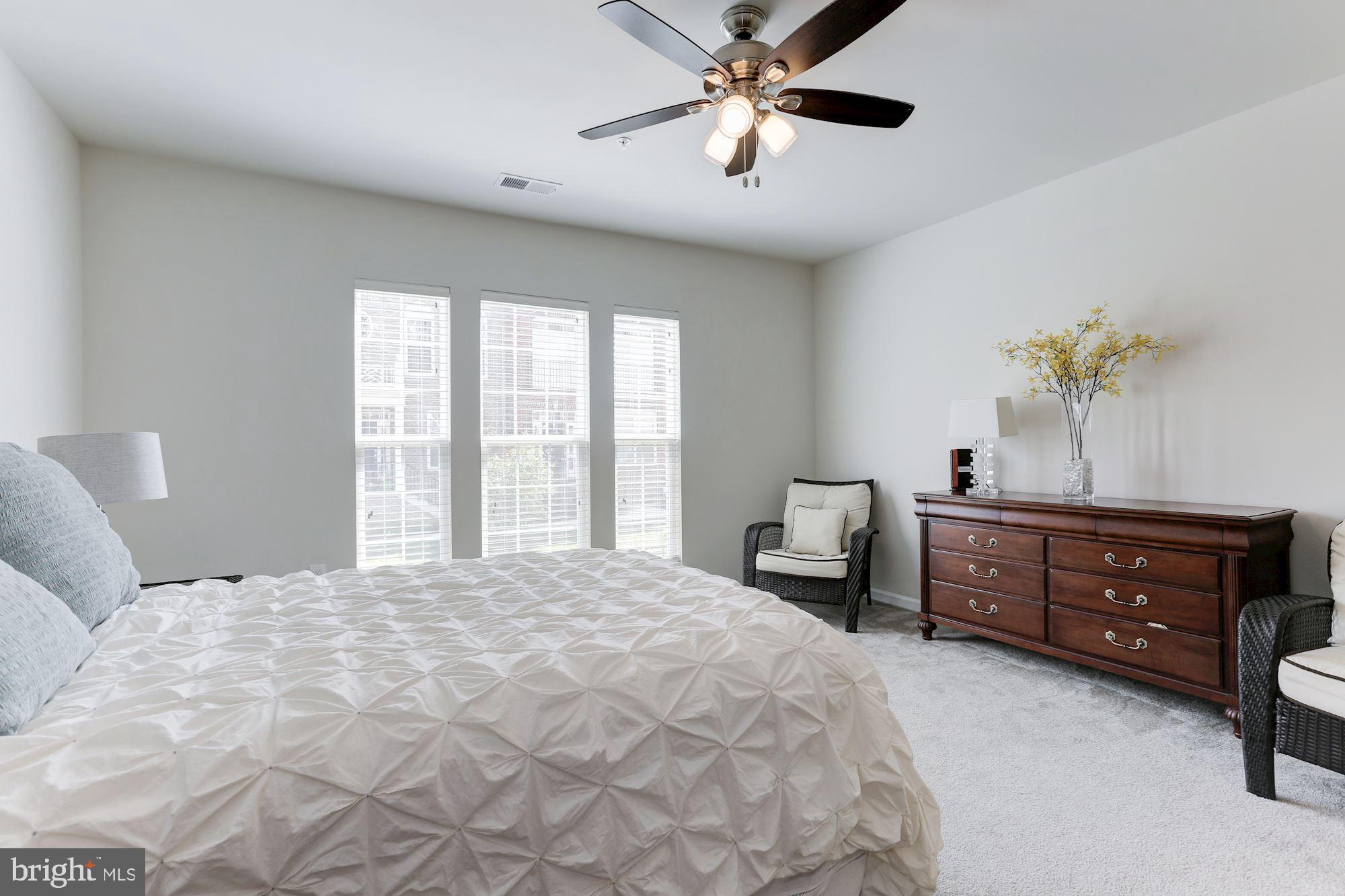 TOWNES AT GOOSE CREEK VILLAGE - Residential Lease