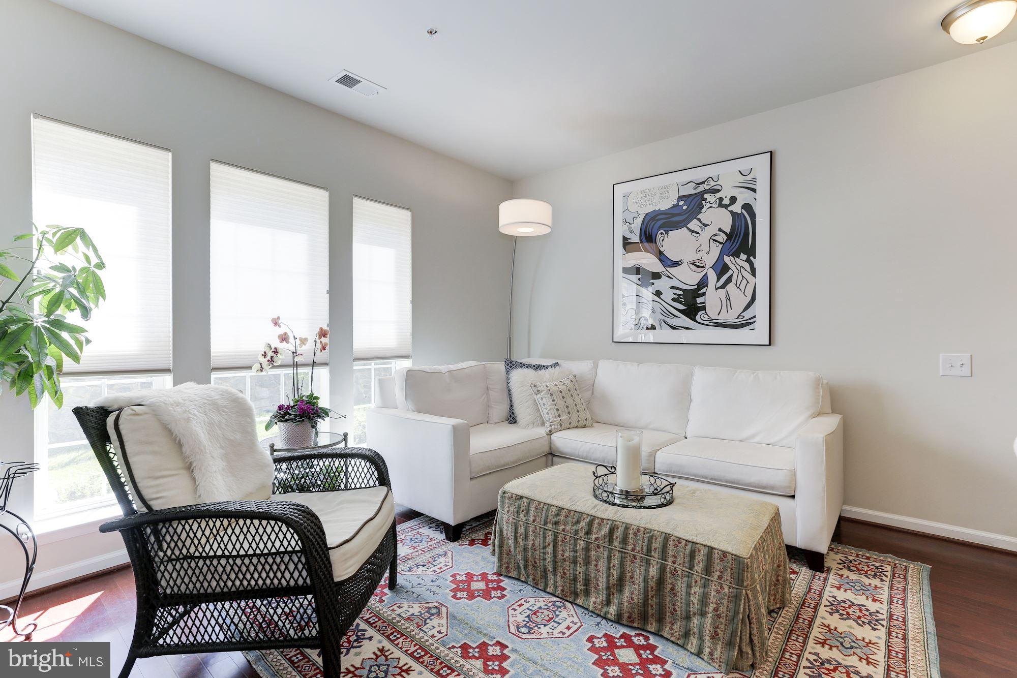 TOWNES AT GOOSE CREEK VILLAGE - Residential Lease