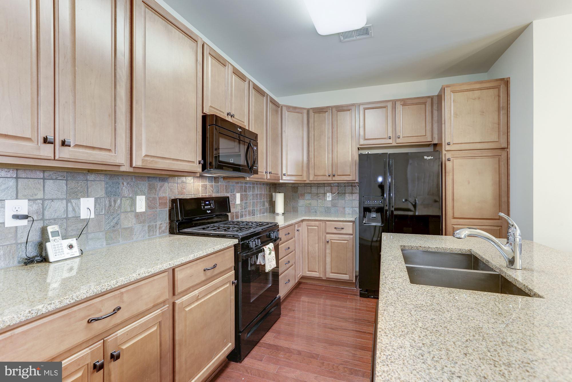 TOWNES AT GOOSE CREEK VILLAGE - Residential Lease