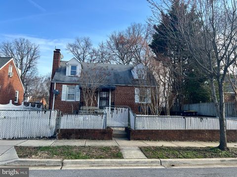 2202 BANNING PLACE HYATTSVILLE MD 20783