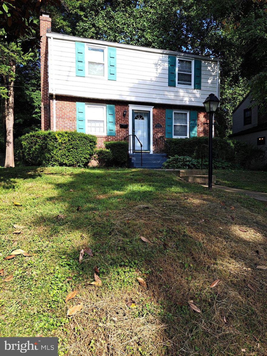 LOCATED IN THE HIGHLY DISIRABLE B-CC SCHOOL CLUSTER. THIS LOVELY COLONIAL 
IS FILL WITH COUNTLESS FEATURES STANDARD KITCHEN WITH SIDE ENTRANCEREAR PATIO COSZY SUN ROOM HARD WOOD FLOORS WOOD BURNING FIREPLACE STORAGE PLACE BASEMENT FINISH /LAUNDRY ROOM LARGE PARTIAL FENCE BACK YARD .CLOSE TO METRO,ROCK CREEK PARK, SHOPS AND DINING INSIDE BELTDINING INSIDE BELTWAYWAY  PLEASE CALL CSS AND GO AND SHOW