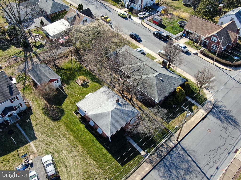 Photo of 153 E PINE ST, EPHRATA, PA 17522 (MLS # PALA2031140)