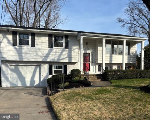 Photo of 113 Byron Terrace, CHERRY HILL, NJ 08003 (MLS # NJCD2111422)