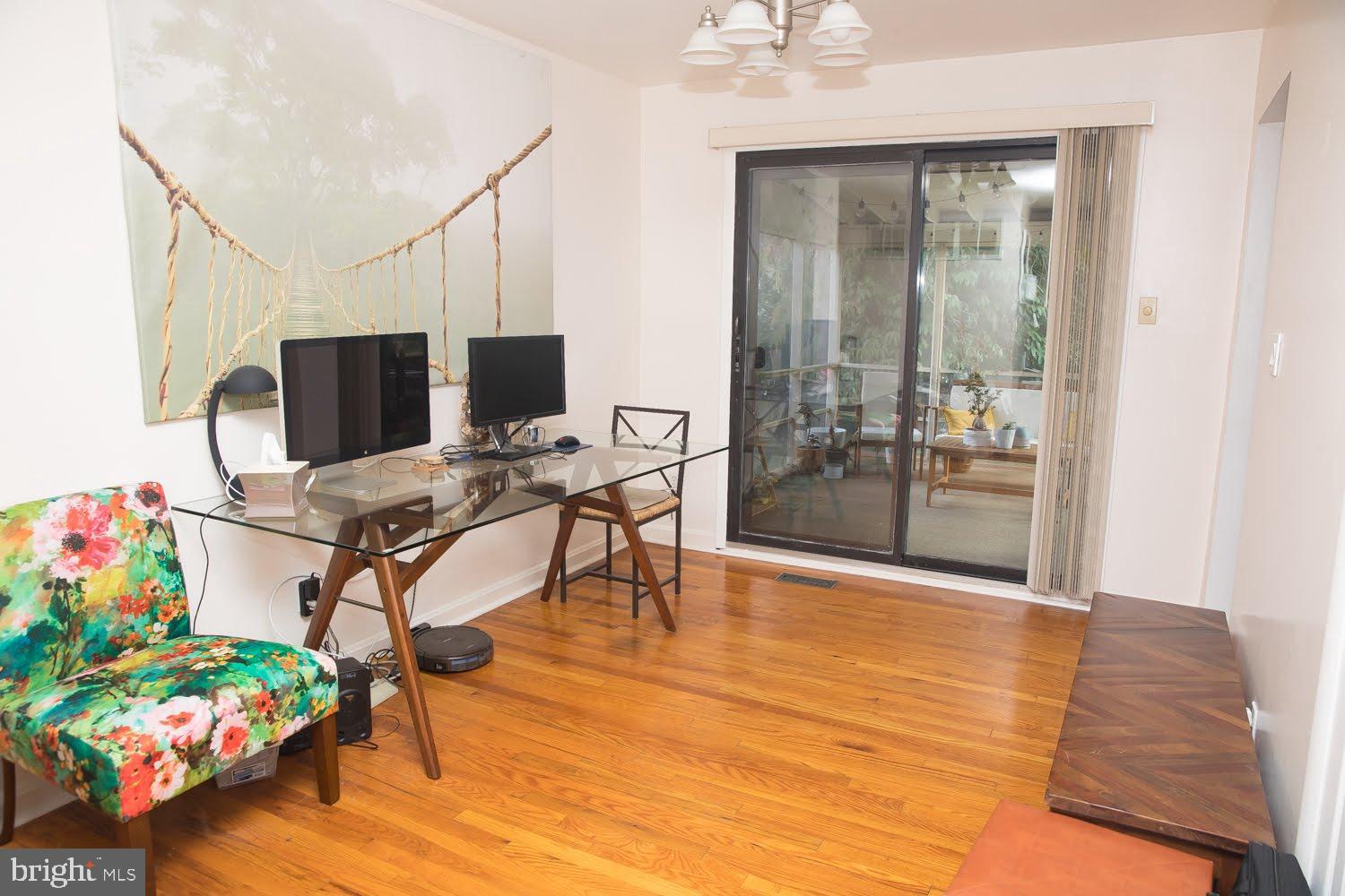 WHEATON OUT RES. (2) - Residential Lease