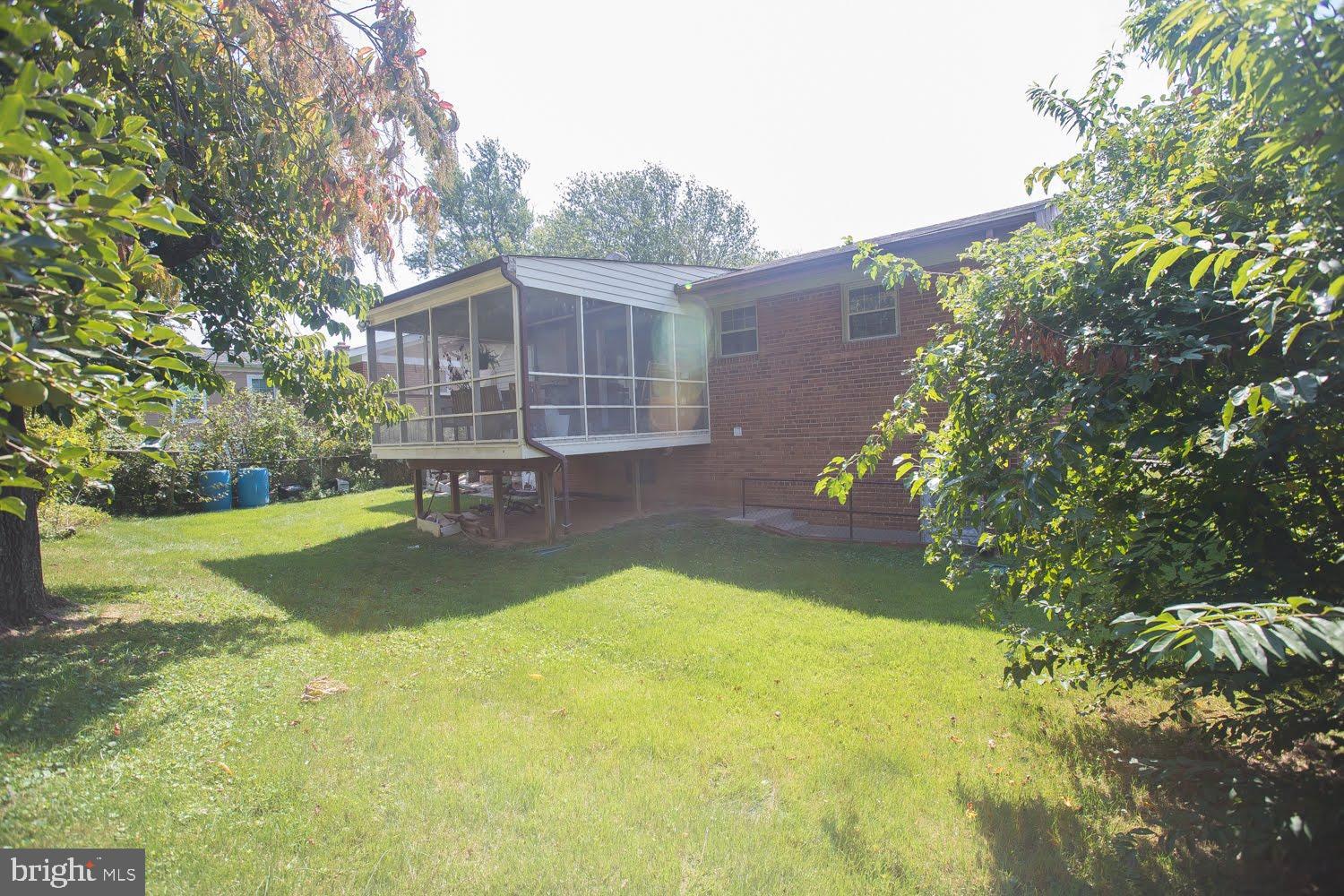 WHEATON OUT RES. (2) - Residential Lease