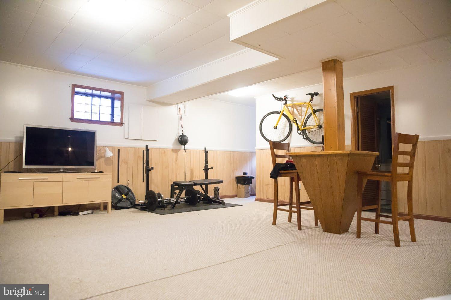 WHEATON OUT RES. (2) - Residential Lease