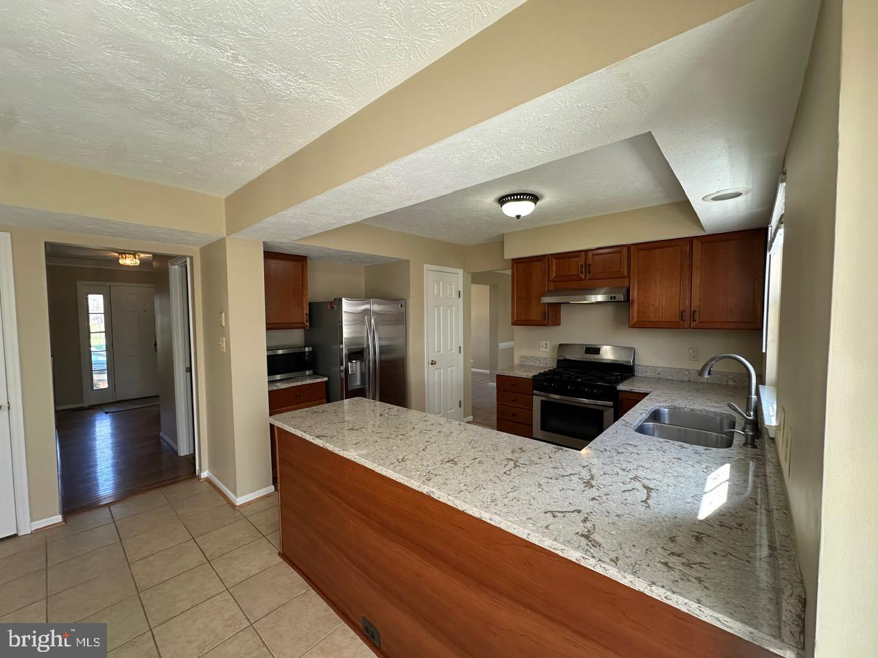 CONFEDERATE RIDGE - Residential Lease