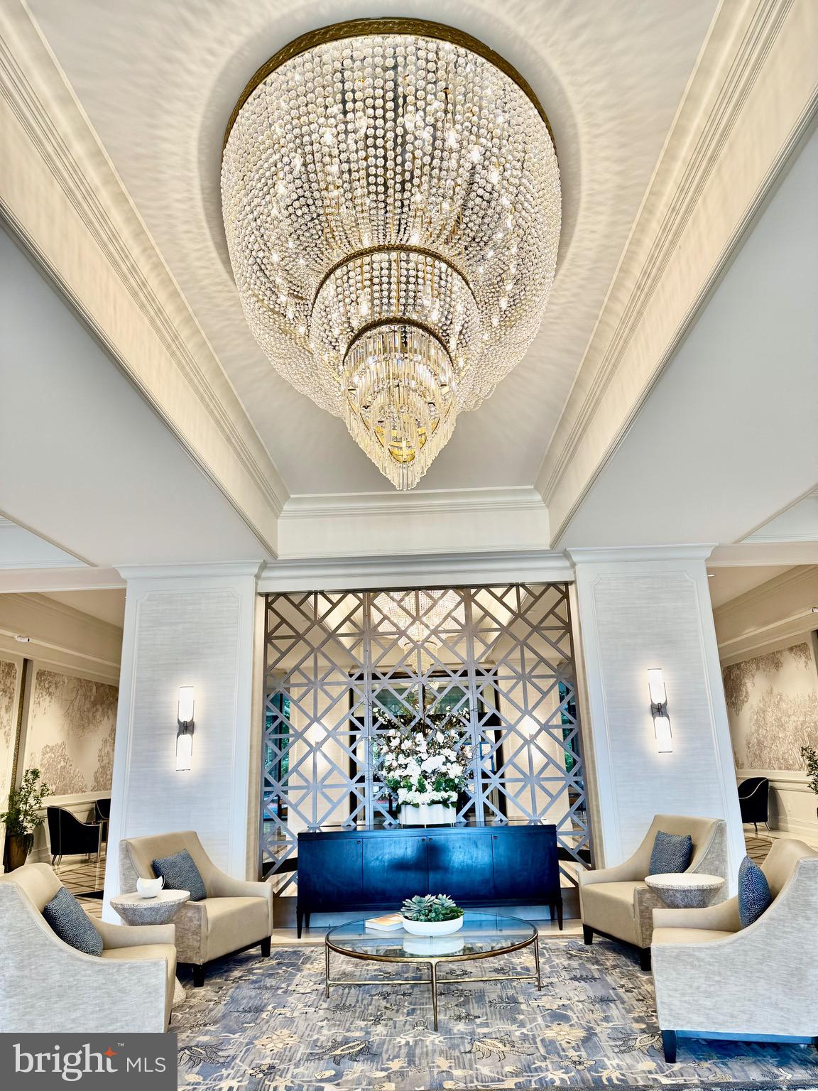 PROMENADE TOWERS - Residential