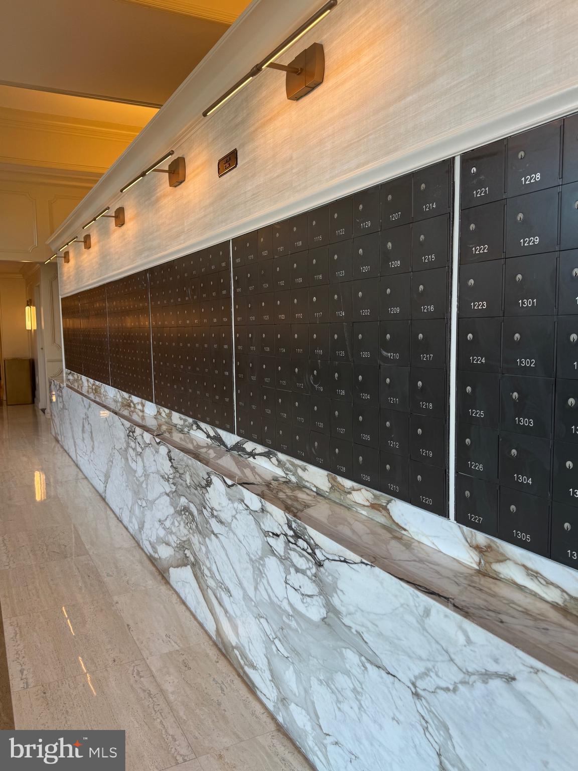 PROMENADE TOWERS - Residential