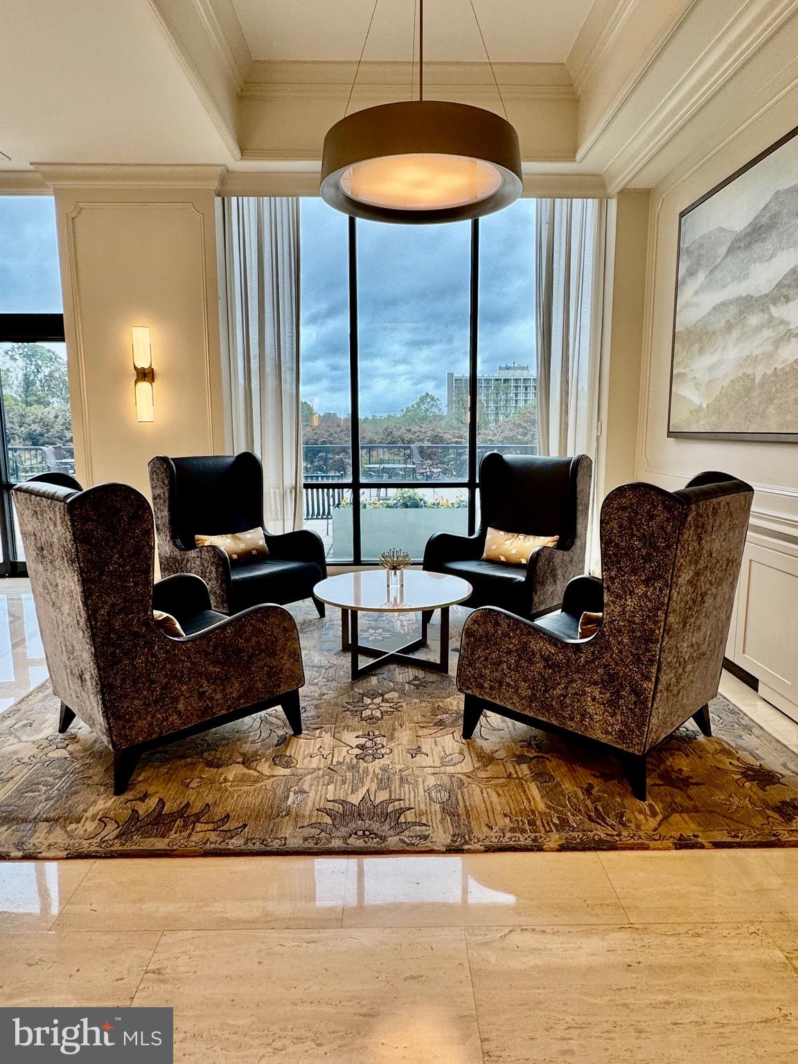 PROMENADE TOWERS - Residential