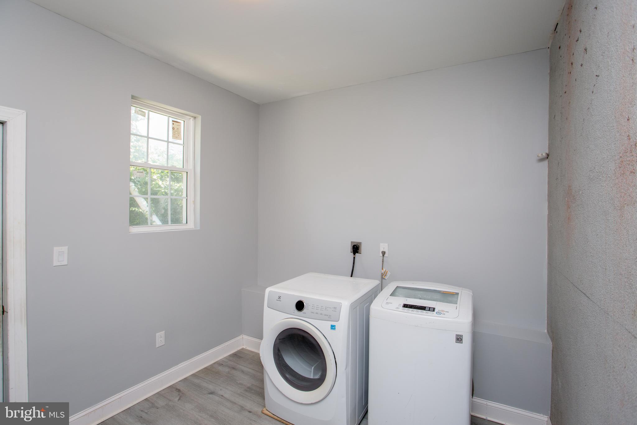 FRANKFORD - Residential