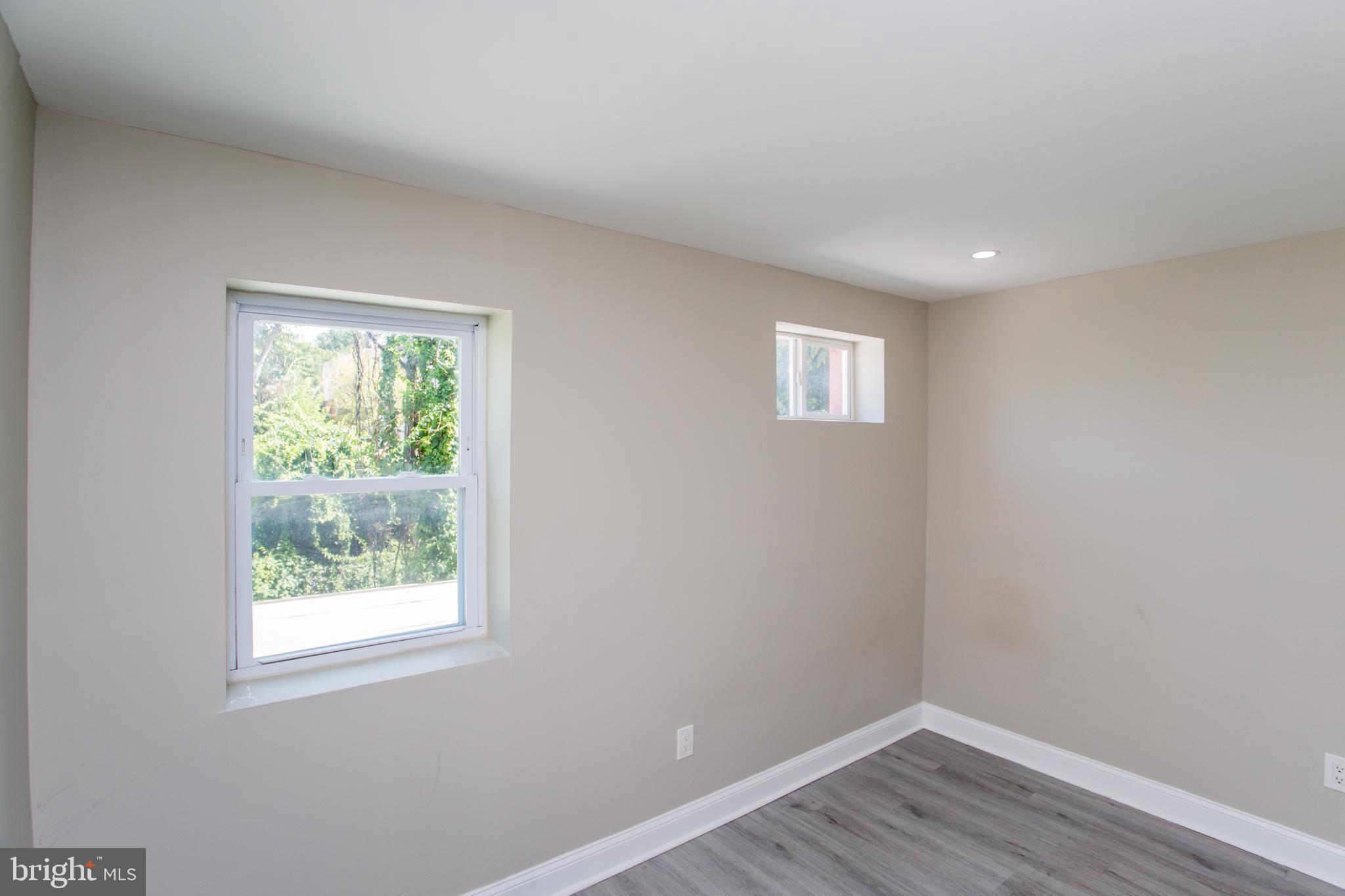 FRANKFORD - Residential