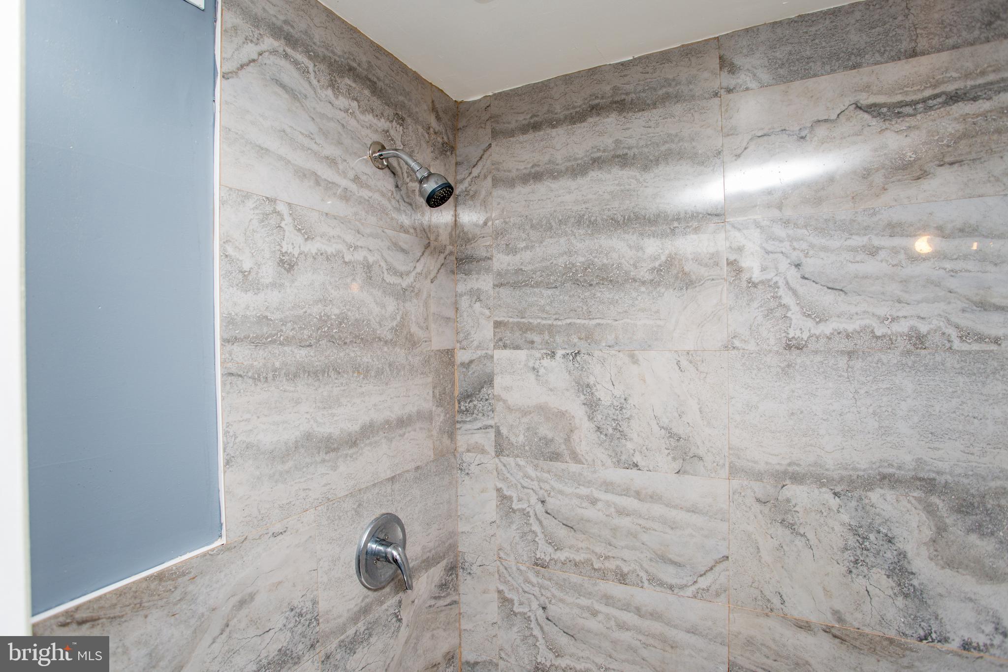 FRANKFORD - Residential