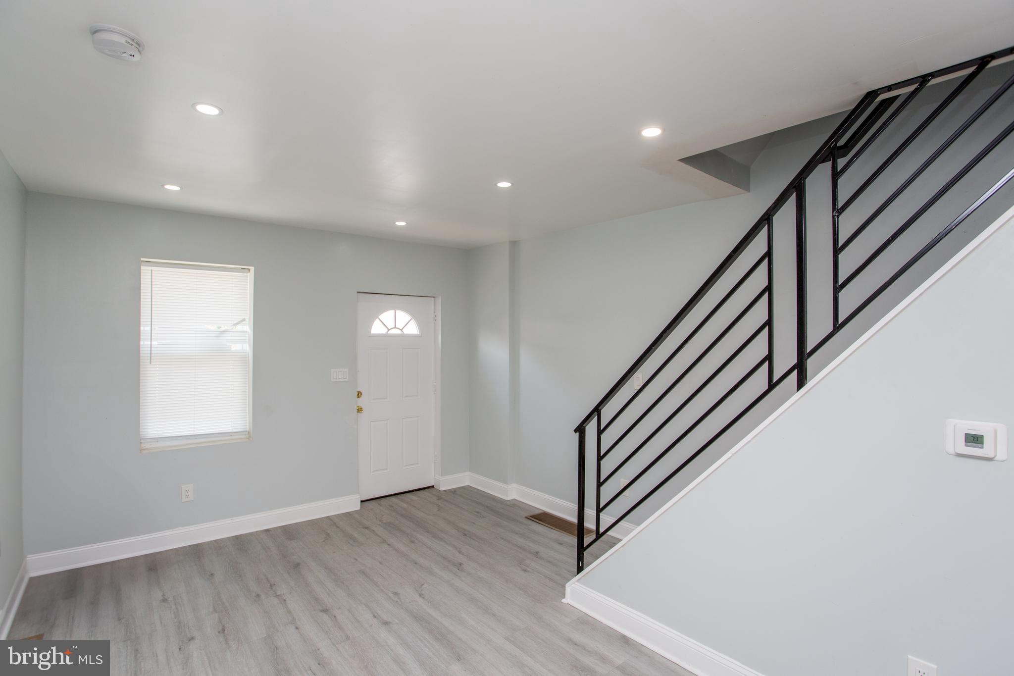 FRANKFORD - Residential