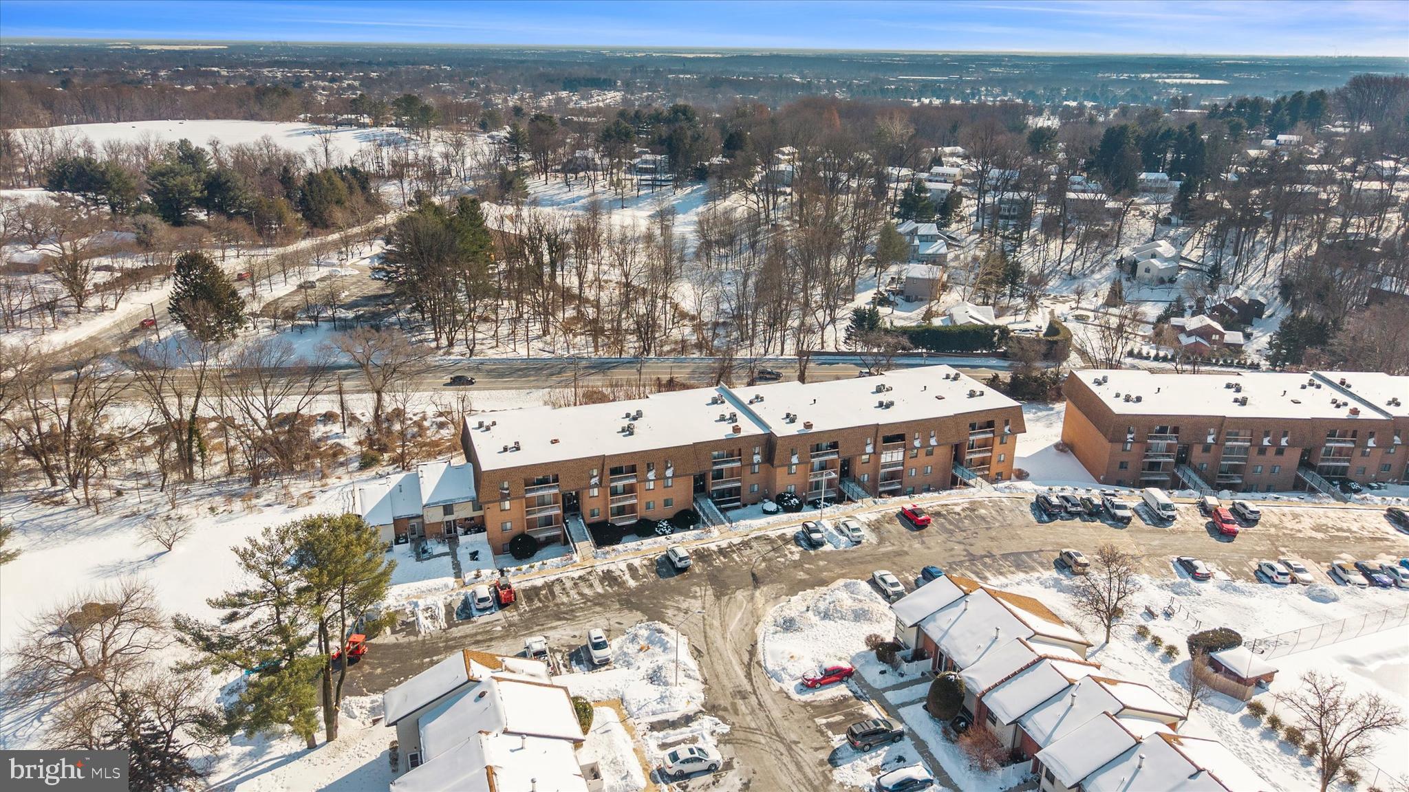 LINDEN GREEN - Residential