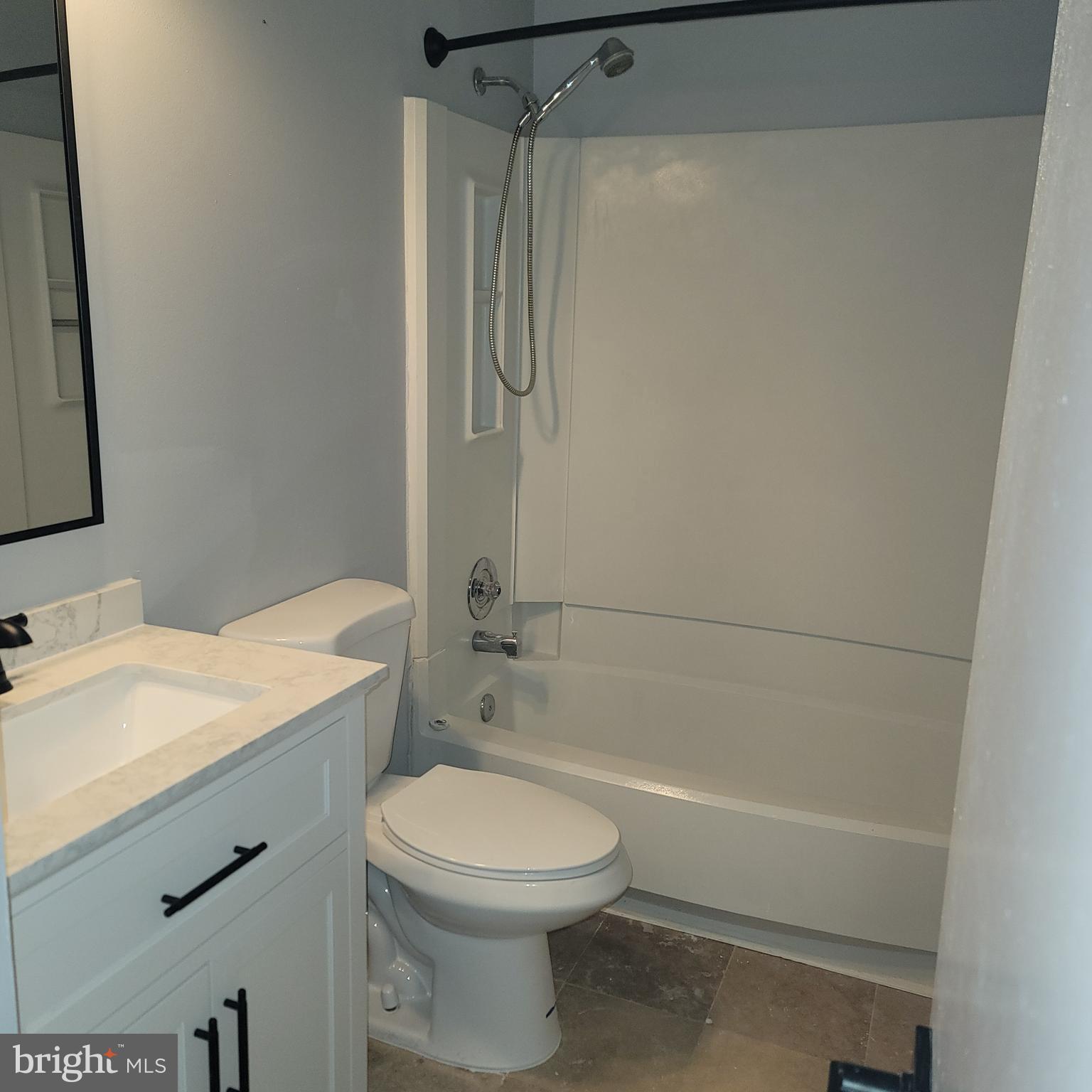 COUNTRYSIDE - Residential