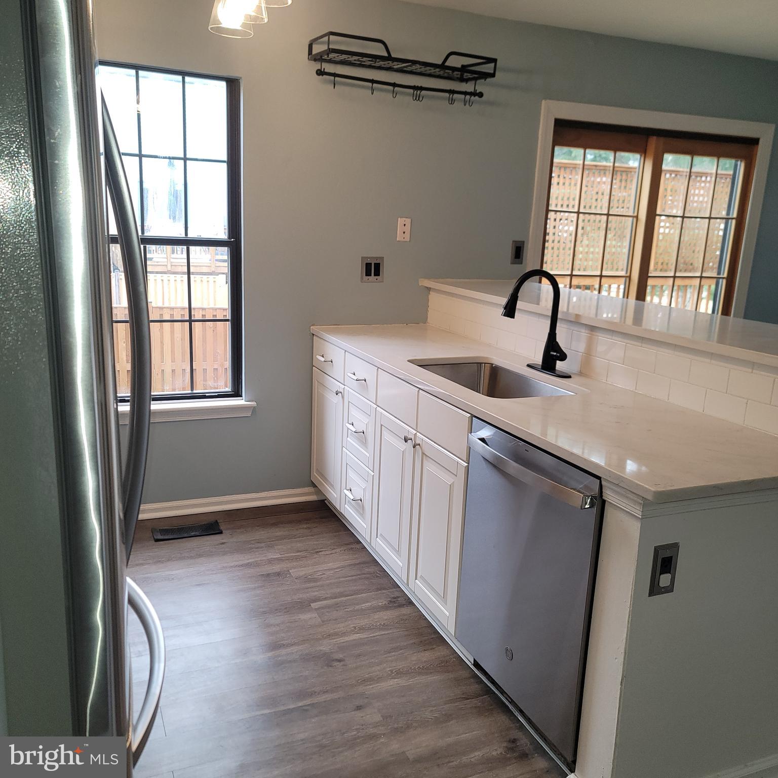 COUNTRYSIDE - Residential