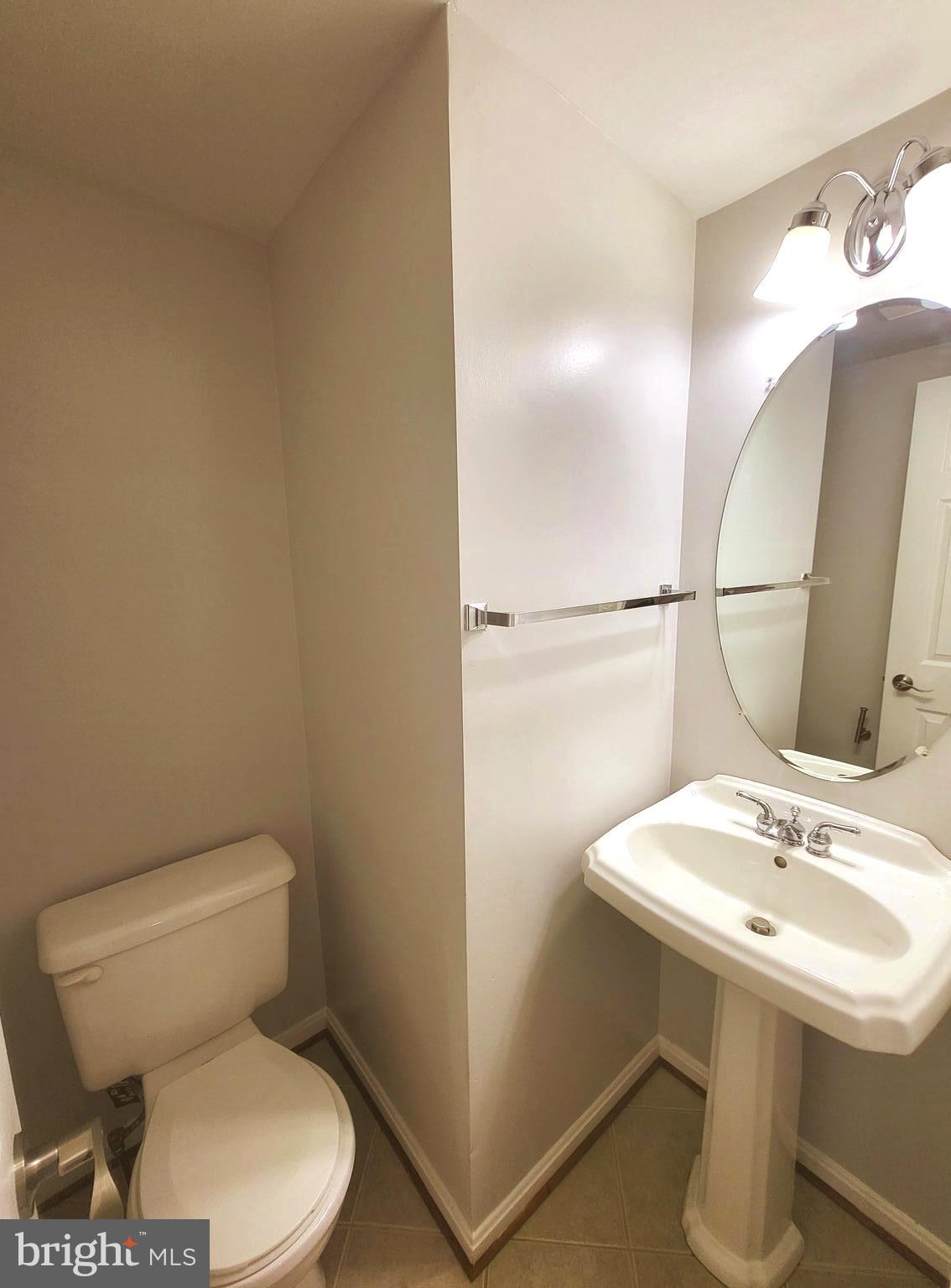 PRINCE WILLIAM COMMONS - Residential Lease