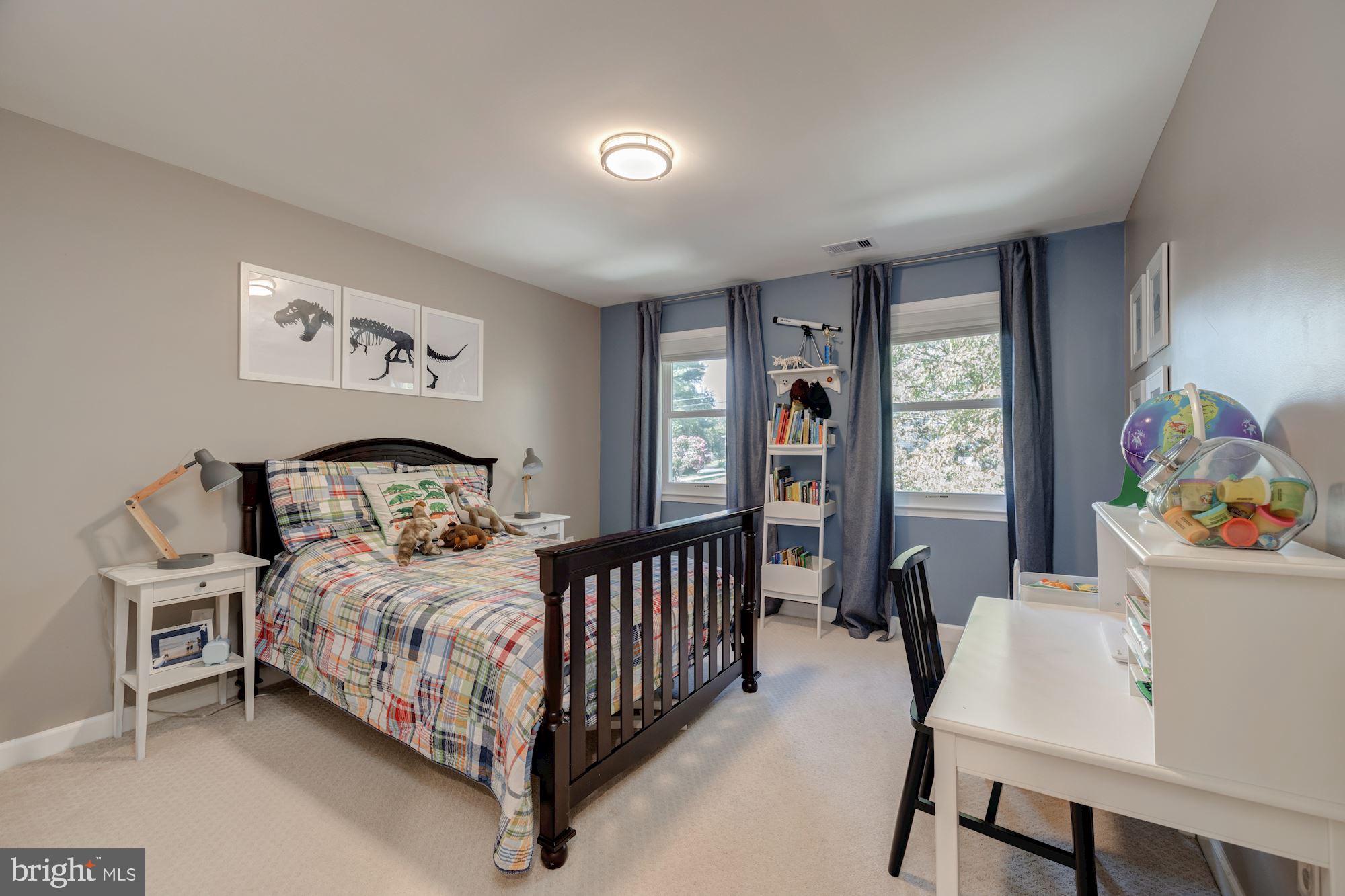 CHAPEL LAKE - Residential