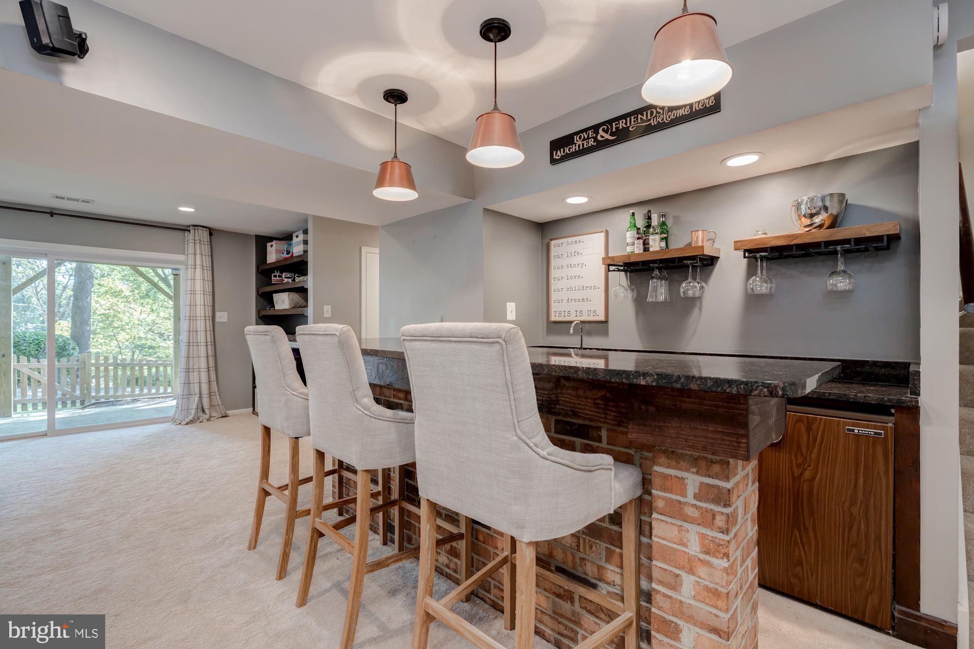 CHAPEL LAKE - Residential