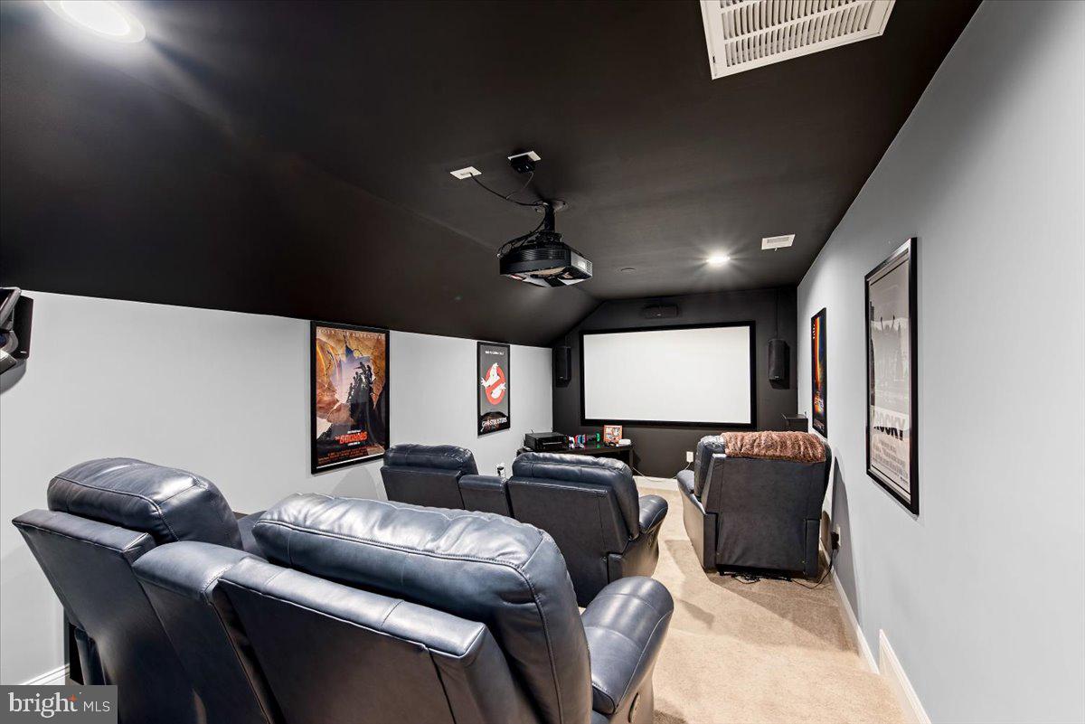 PINE HILL - Residential