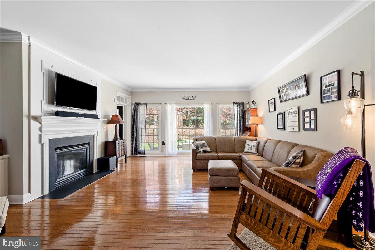 PINE HILL - Residential