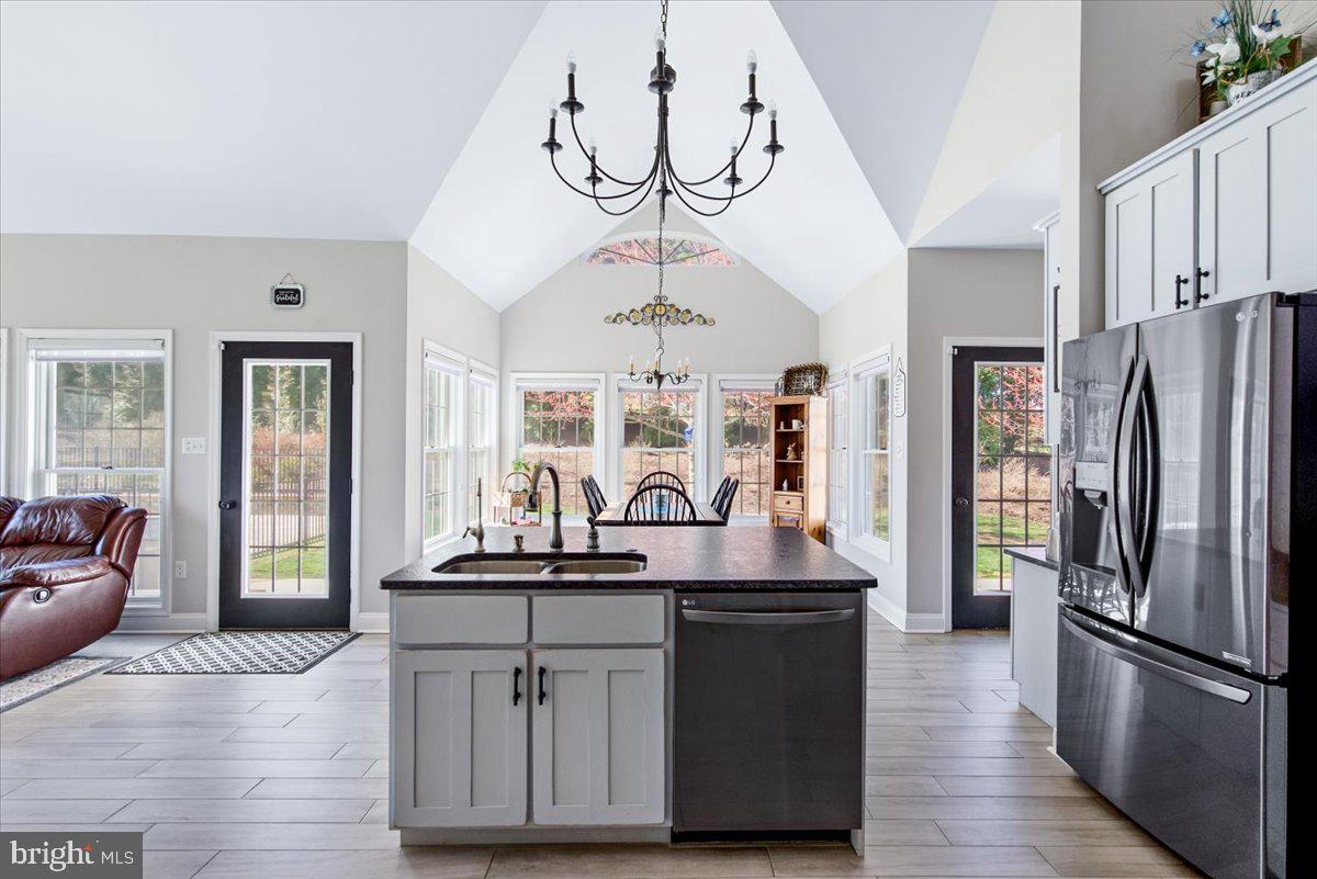 PINE HILL - Residential