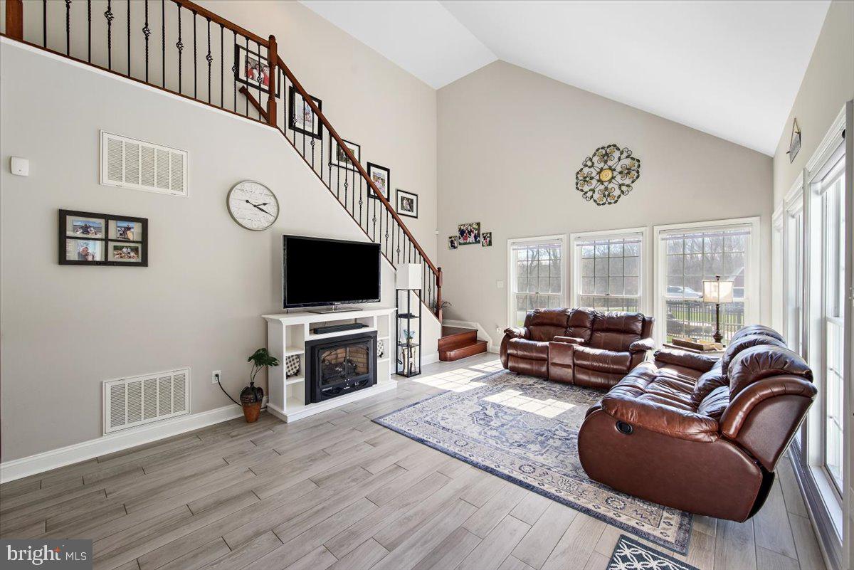 PINE HILL - Residential