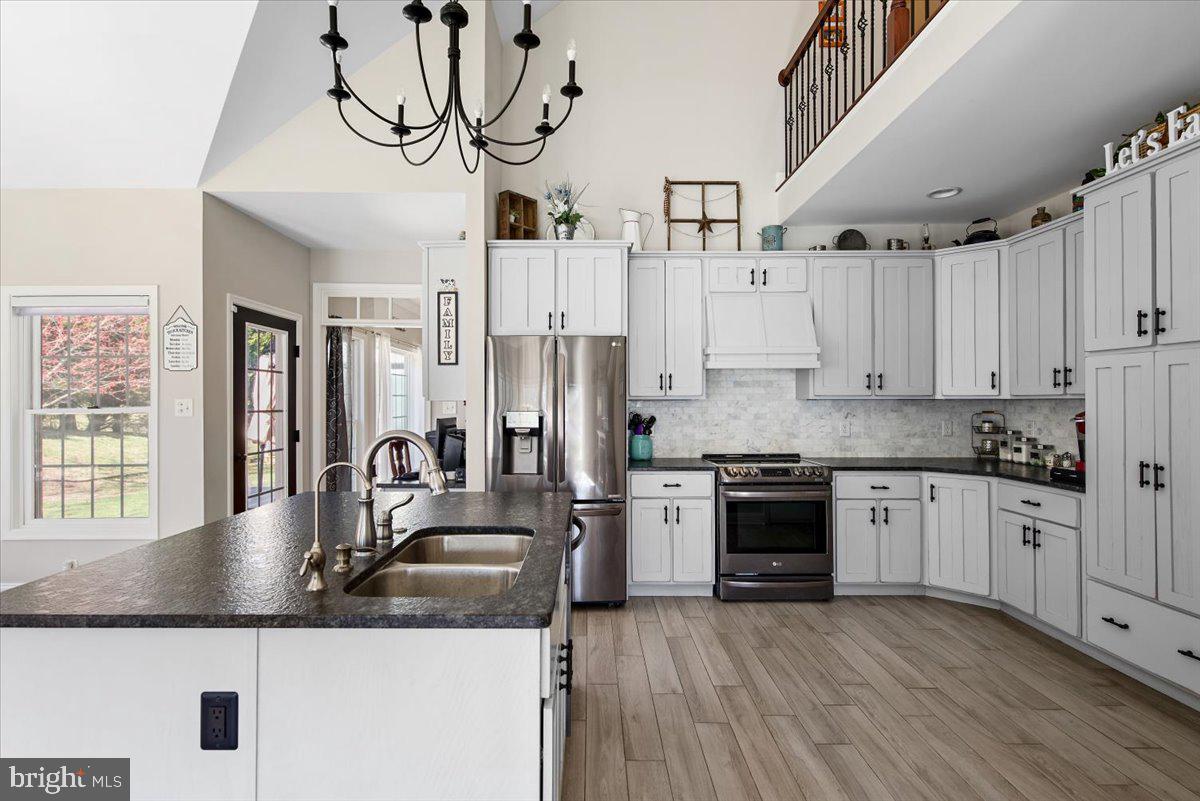 PINE HILL - Residential