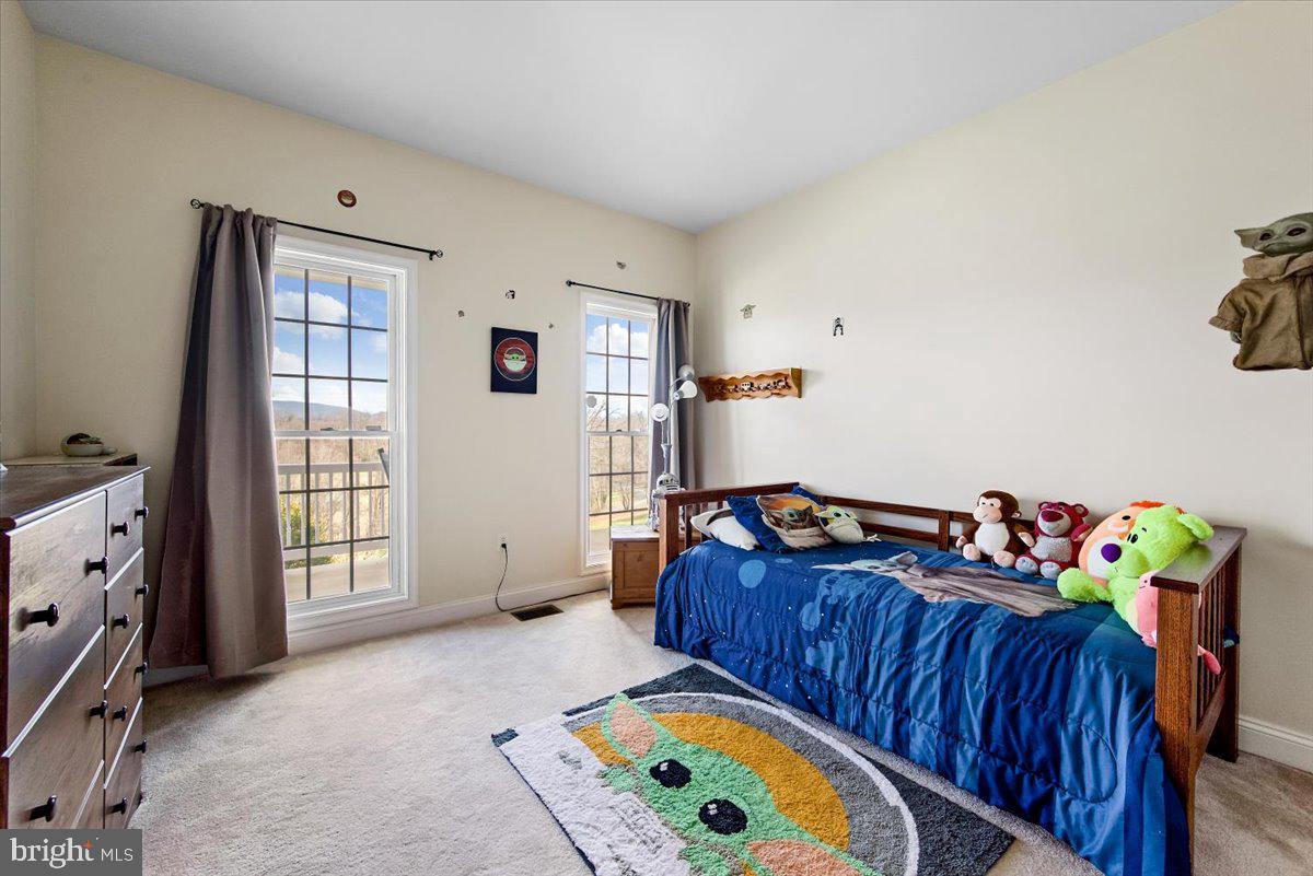 PINE HILL - Residential