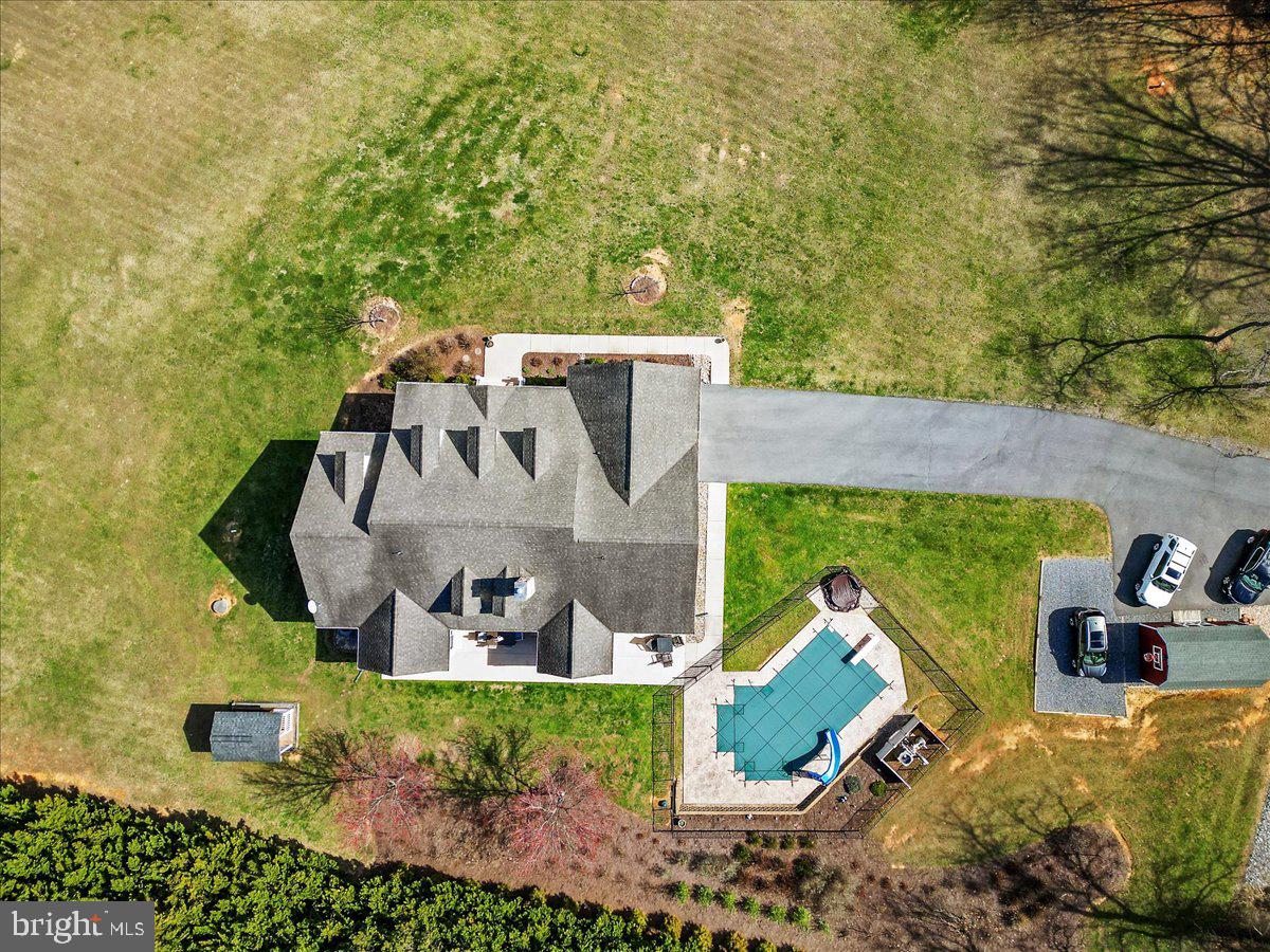 PINE HILL - Residential