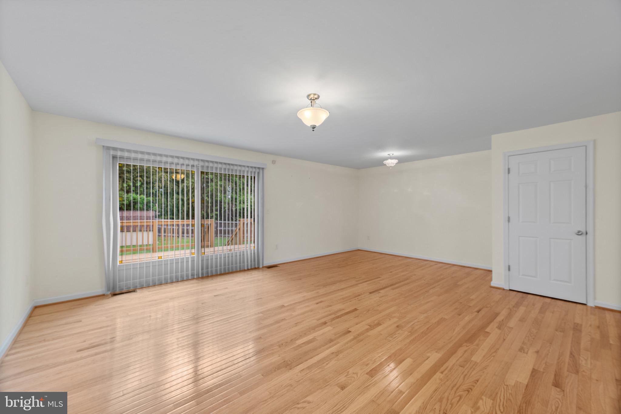 RIVIERA BEACH - Residential