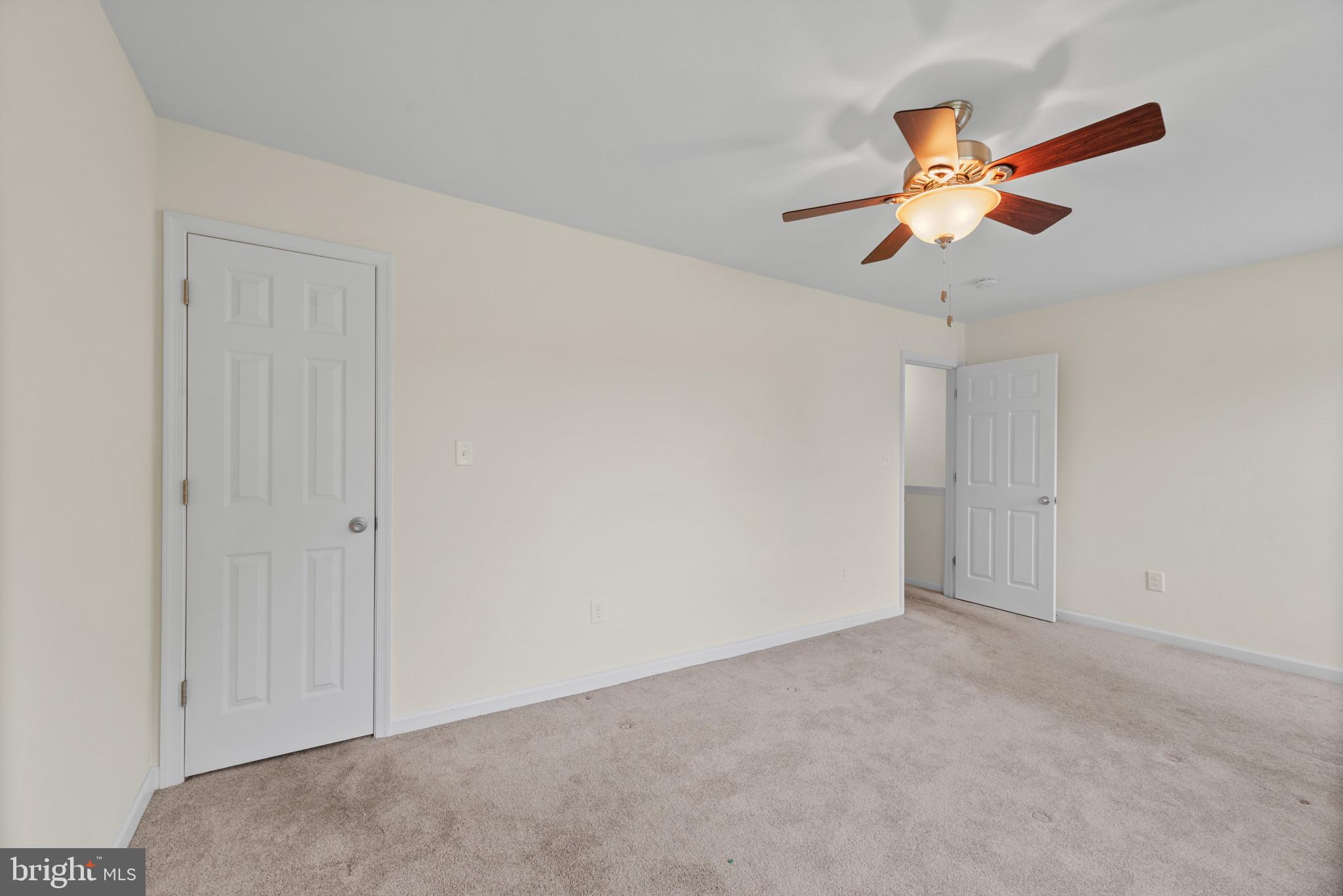 RIVIERA BEACH - Residential