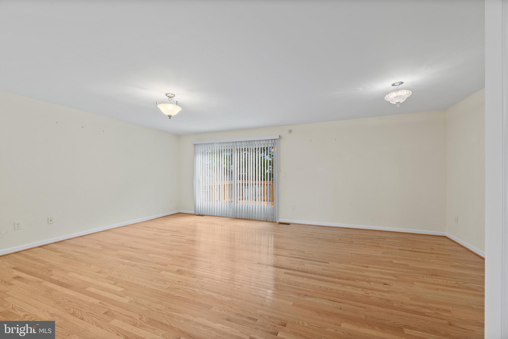 RIVIERA BEACH - Residential
