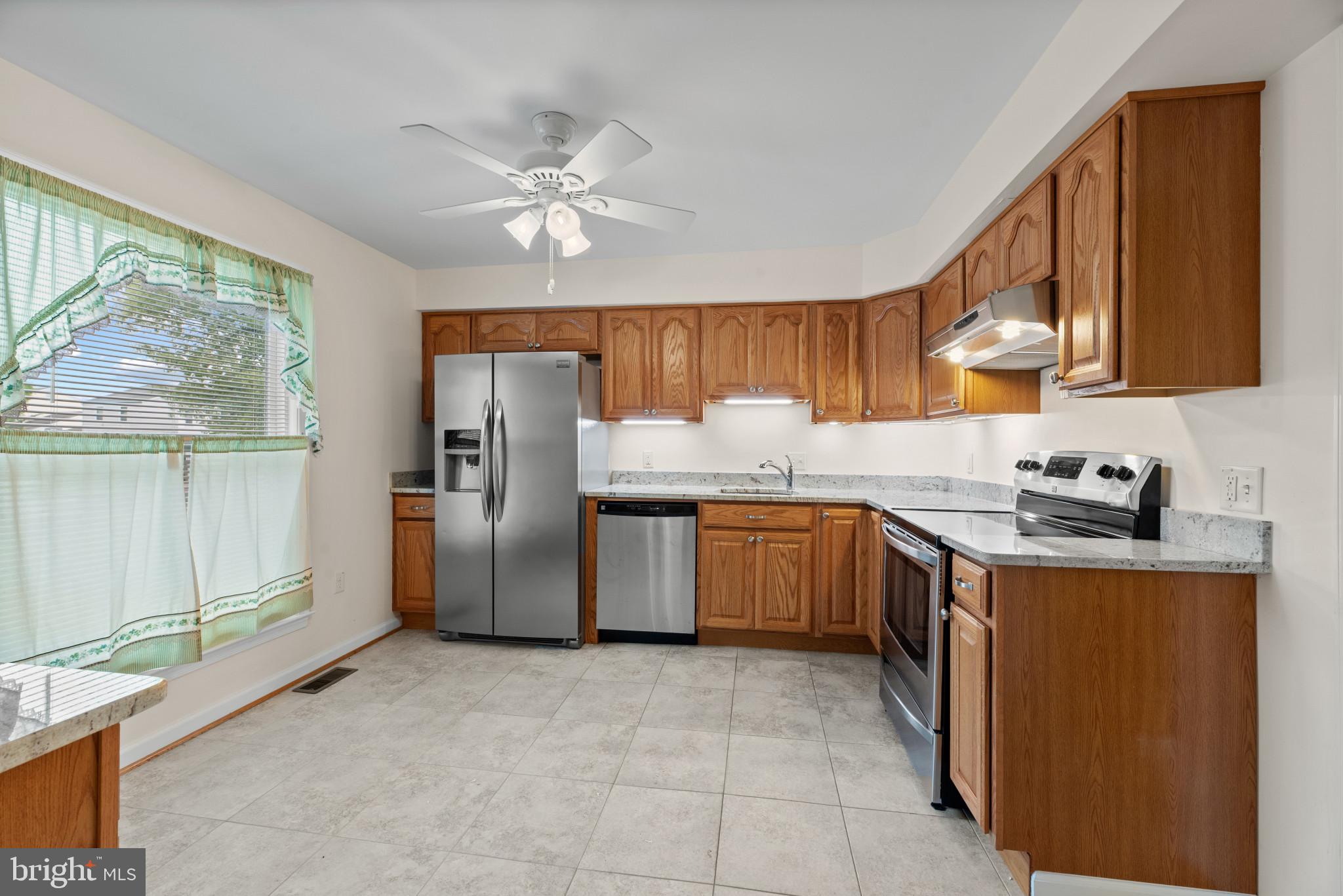RIVIERA BEACH - Residential