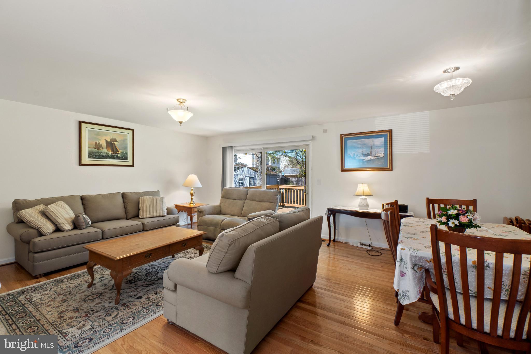 RIVIERA BEACH - Residential