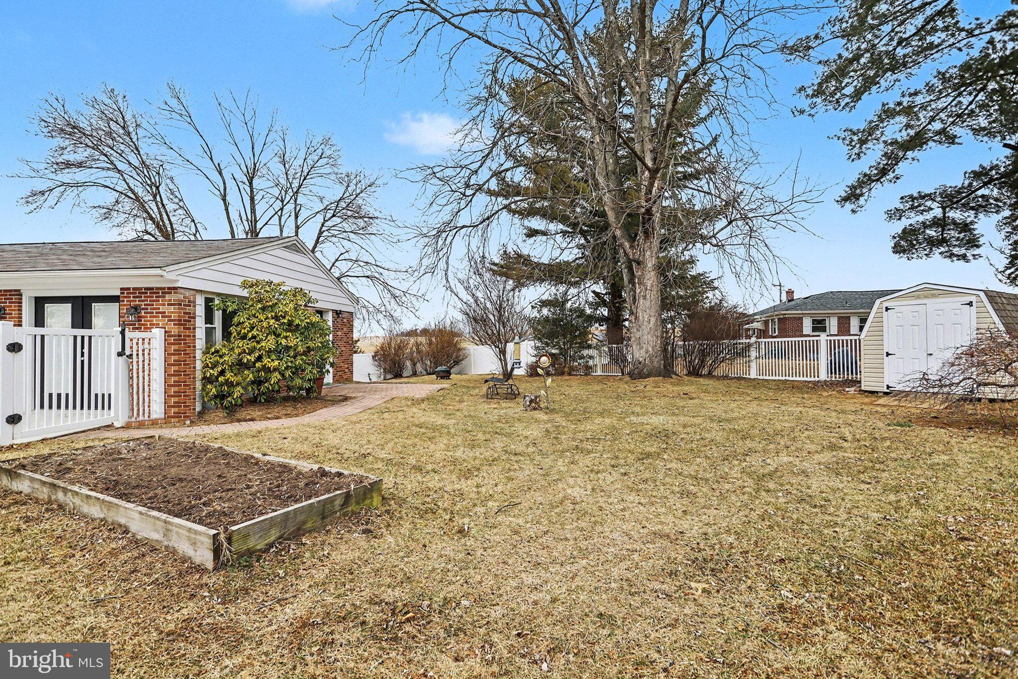 SHREWSBURY - Residential