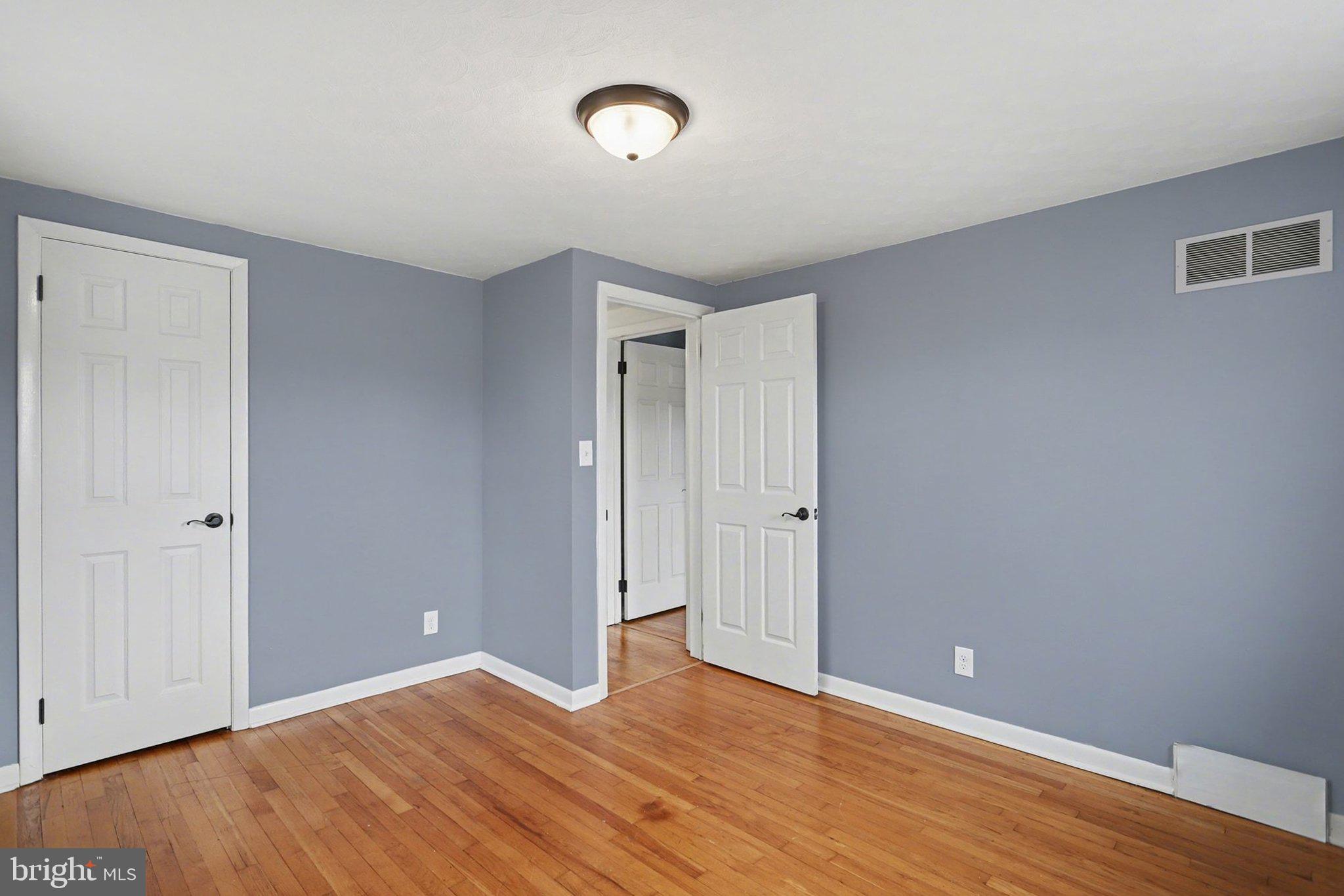 SHREWSBURY - Residential