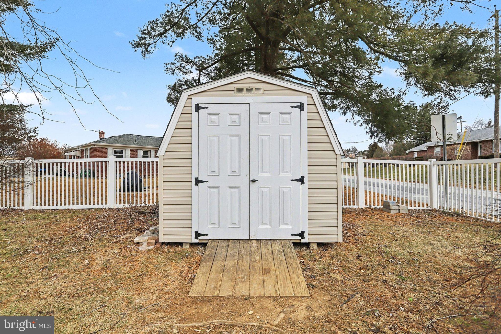 SHREWSBURY - Residential