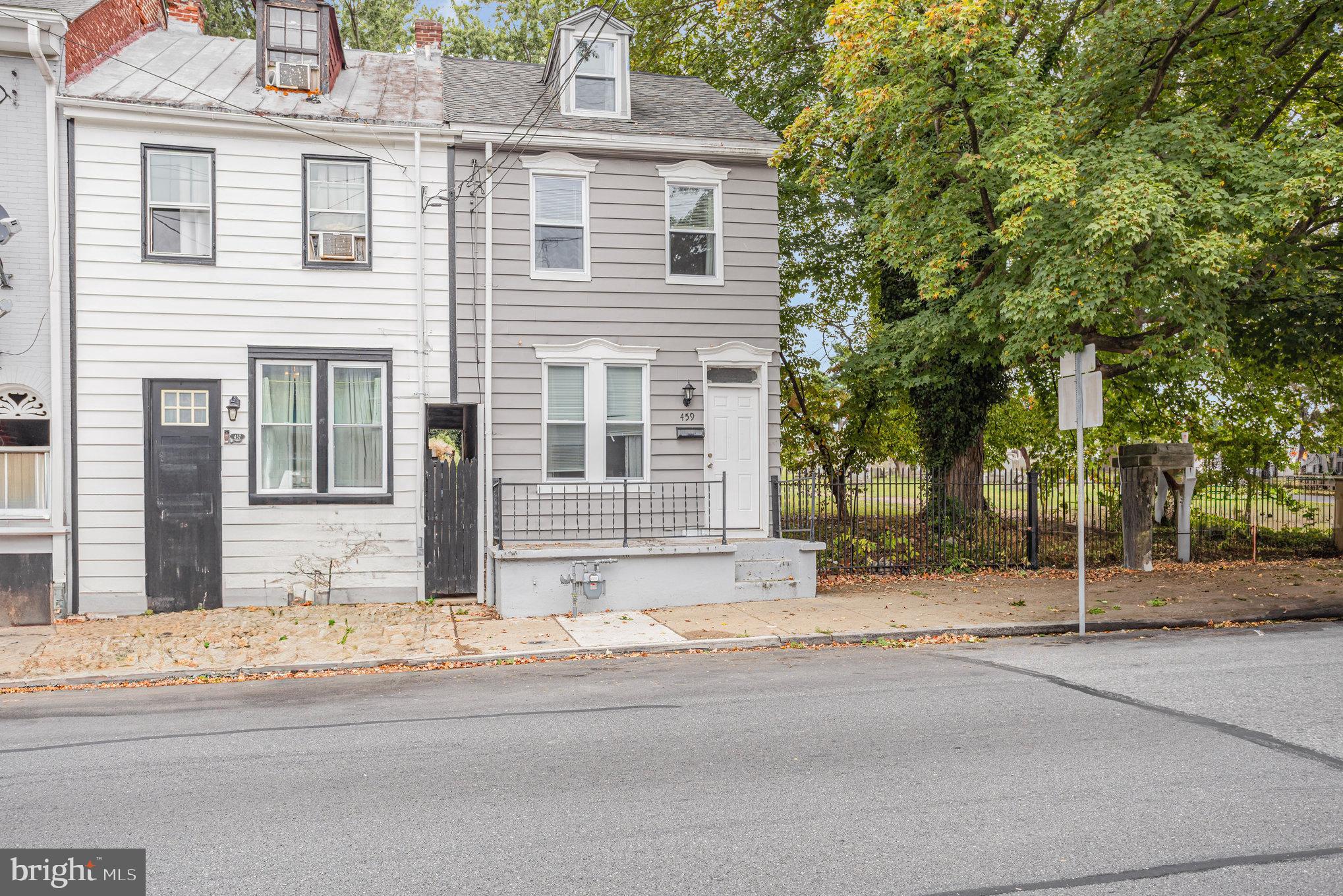 LANCASTER CITY WARD 7 - Residential