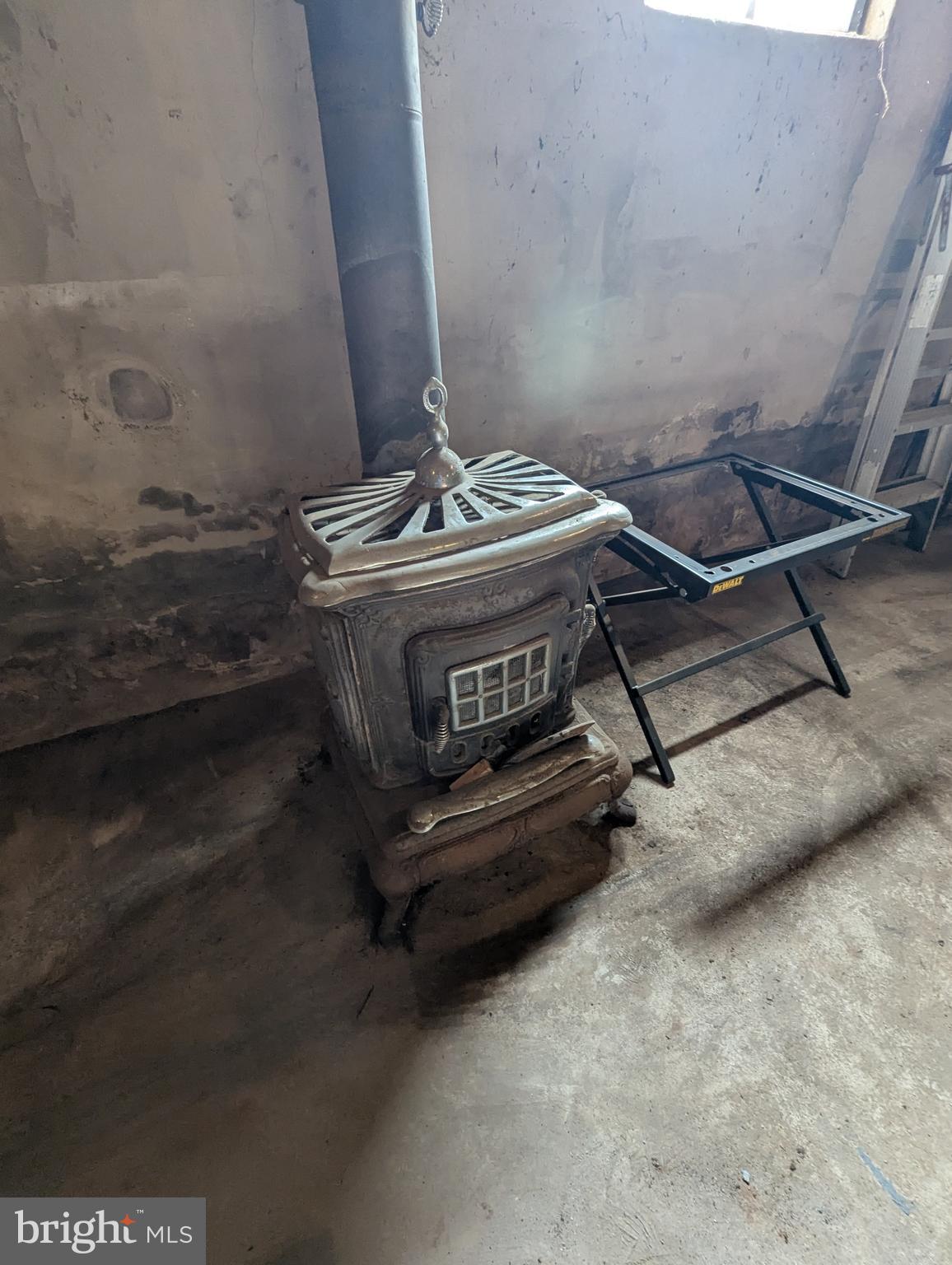 BOWLEYS QUARTERS - Residential